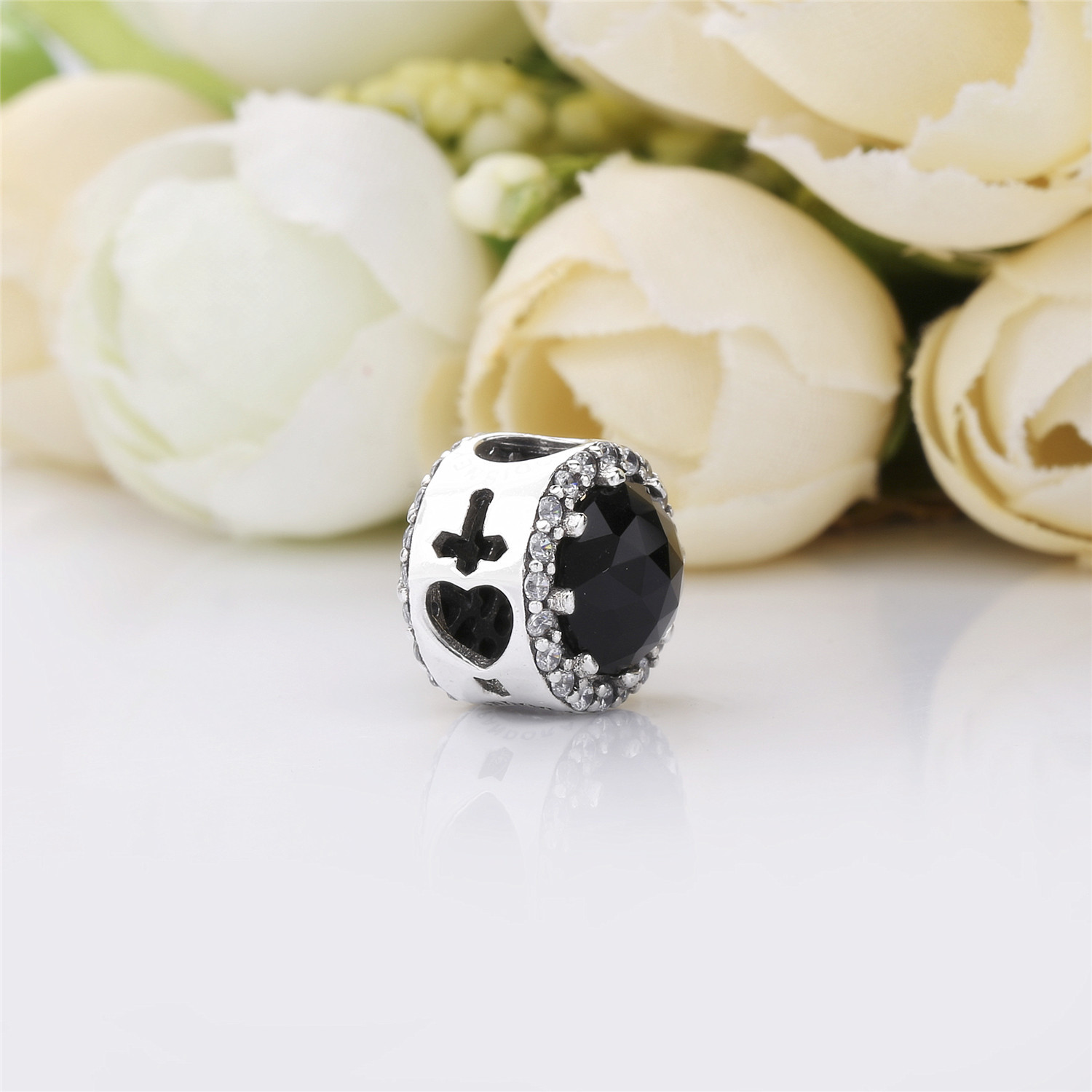 Disney, Pandora Evil Queens Black Magic Bedel 797487NCK