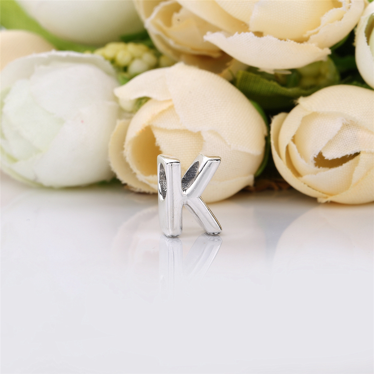 PANDORA Letter K Bedel 797465