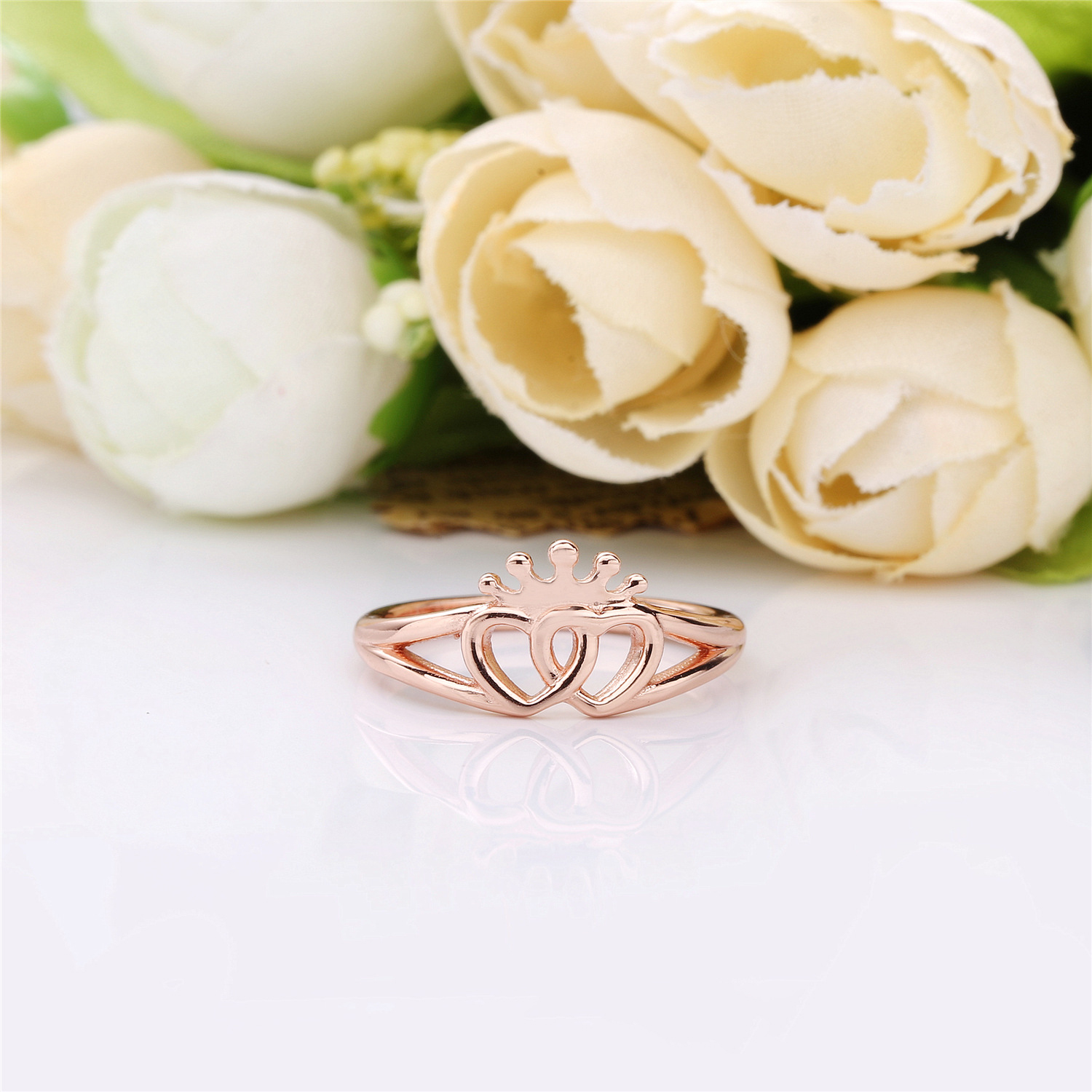 Pandora Rose United Regal Hearts Ring 187685