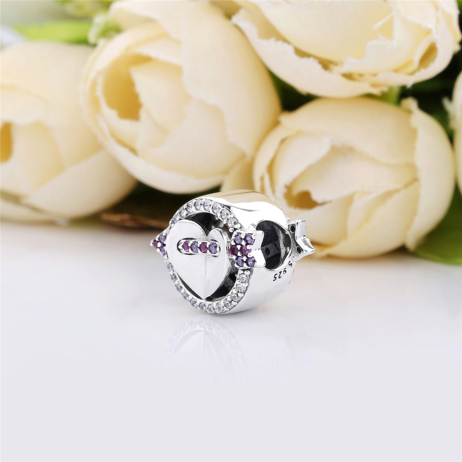 PANDORA Sparkling Arrow & Heart Bedel 797827CZMX