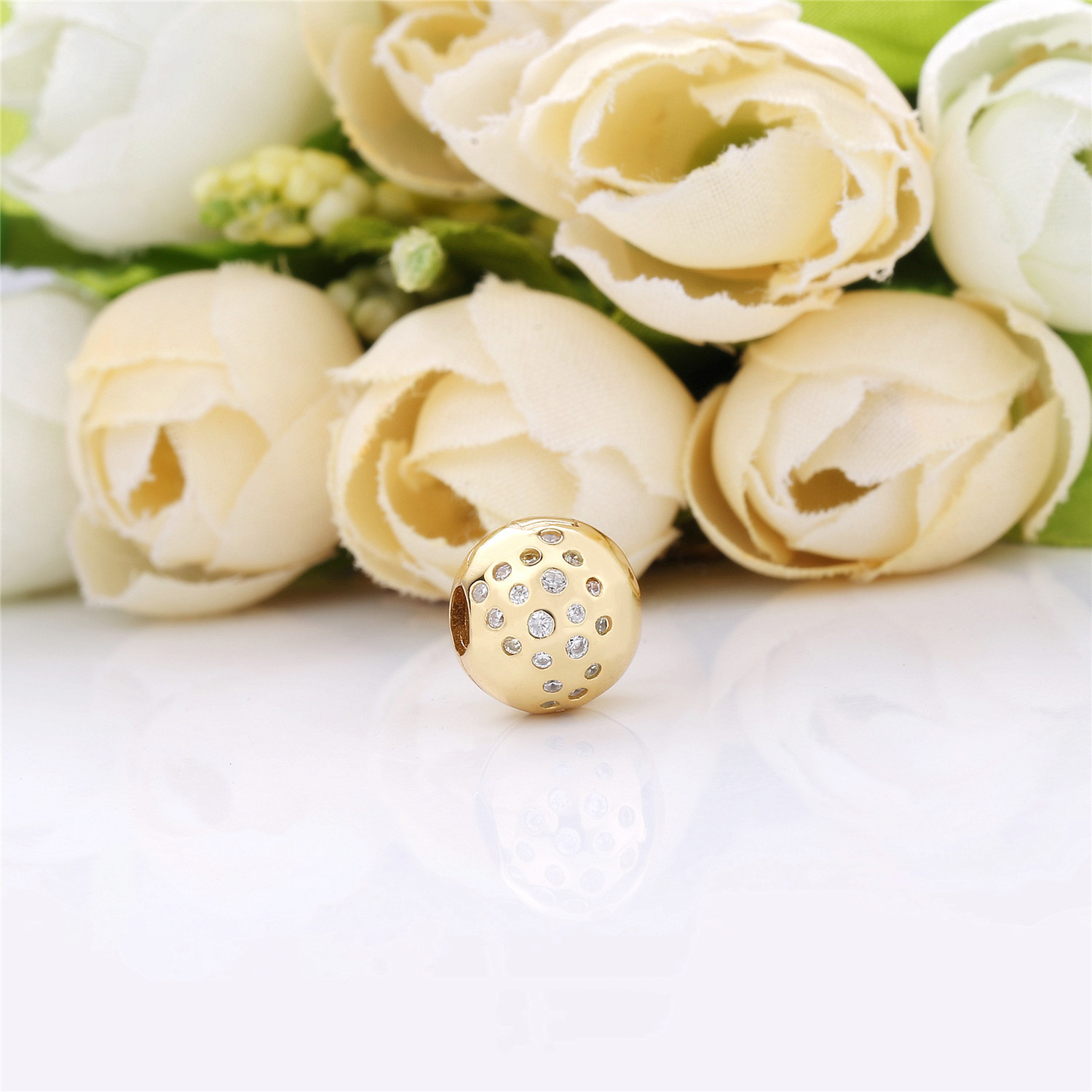 Pandora Gouden Scattered Sparkl Clip 767900CZ