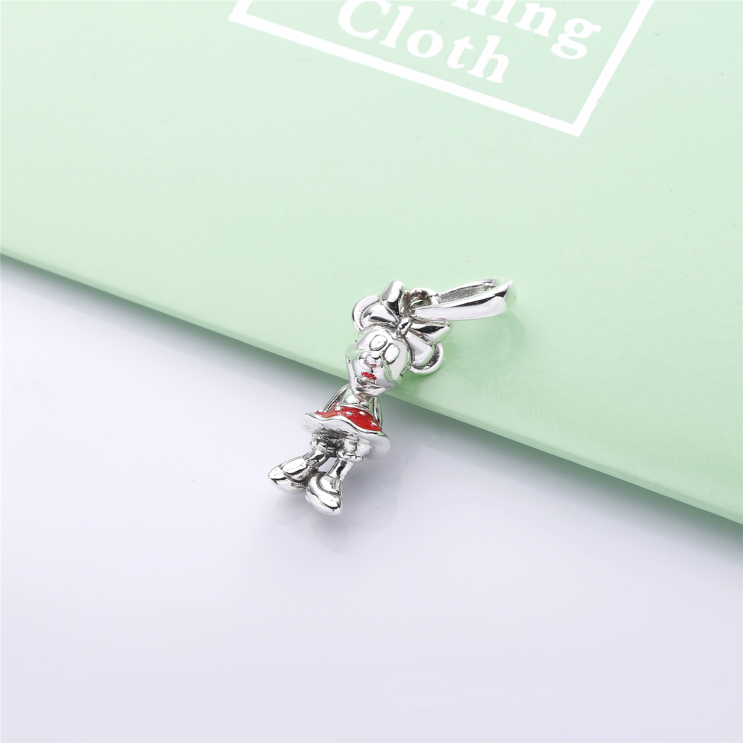 Pandora Zilveren Minnie'S Polka Dot Rode Jurk Hanger 397768En09