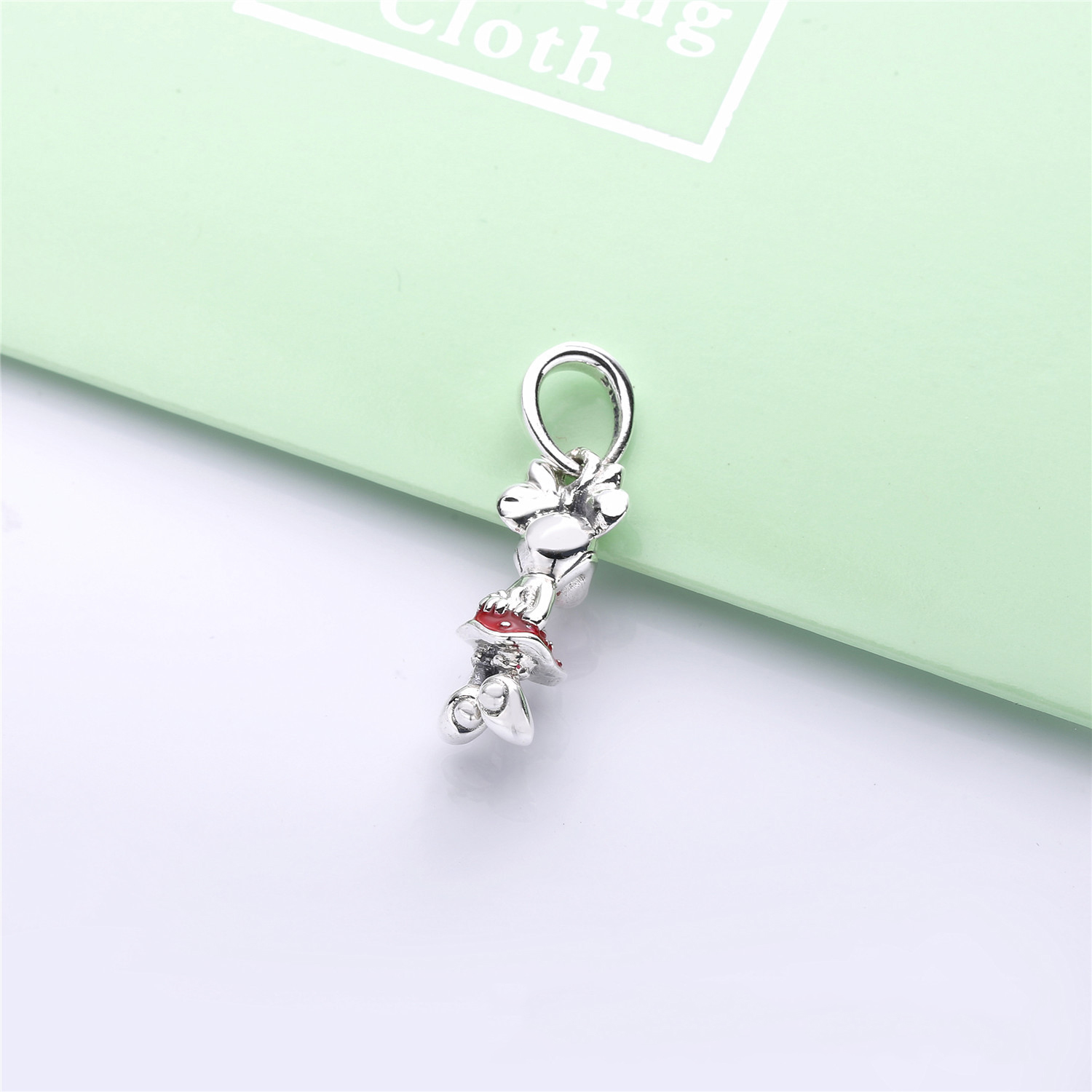 Pandora Zilveren Minnie'S Polka Dot Rode Jurk Hanger 397768En09