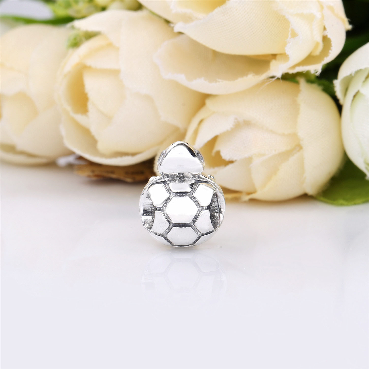 Pandora Bright-Eyed Turtle Bedel - 797878CZ