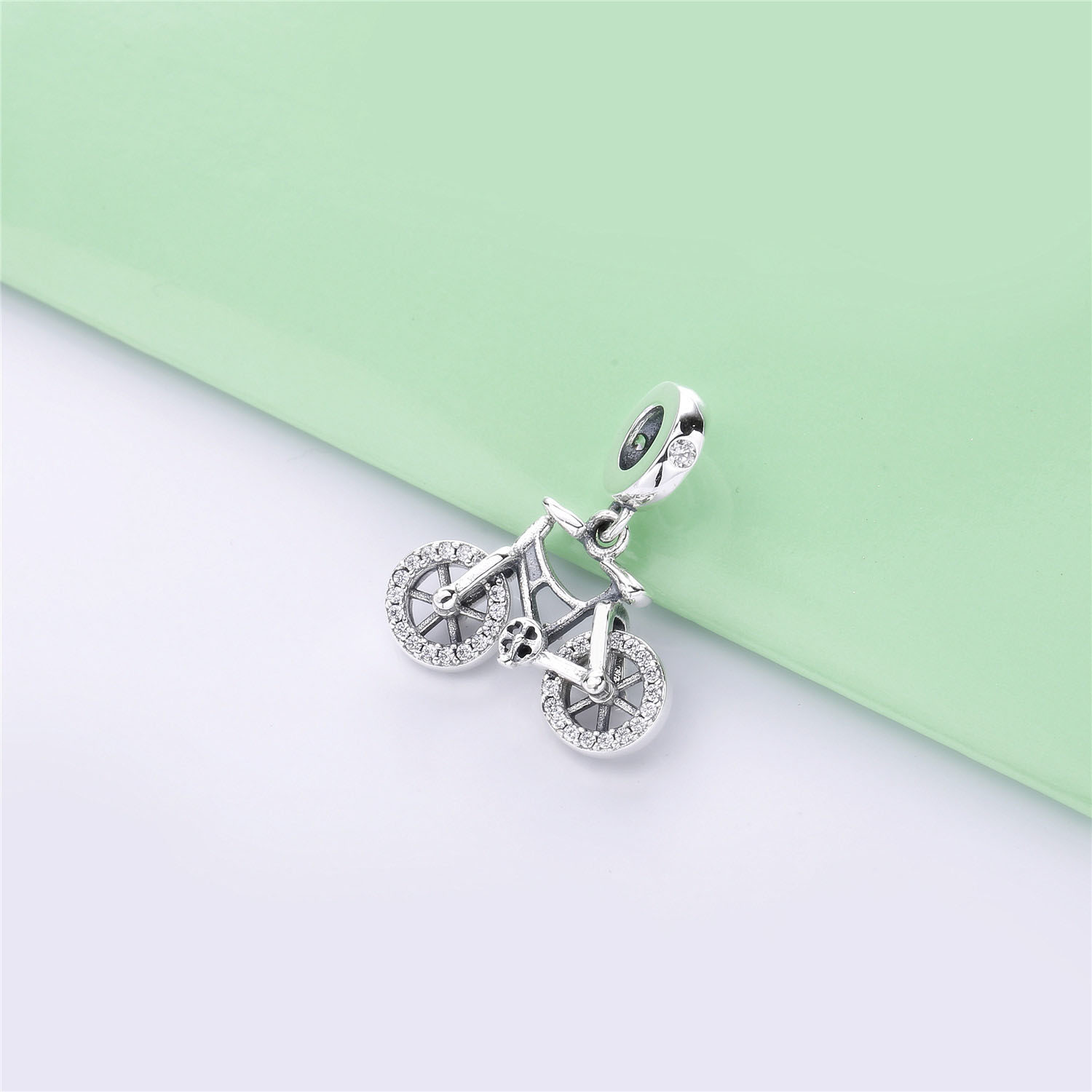 Pandora Brilliant Bicycle Bedel - 797858CZ