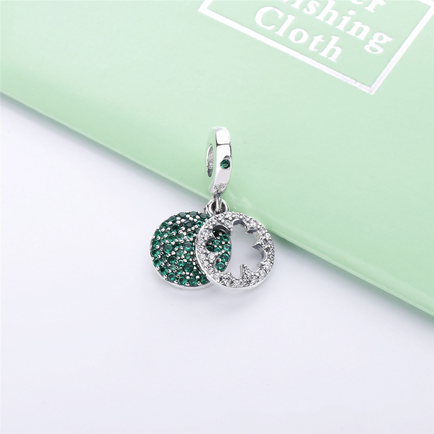 Pandora Dazzling Clover Bedel - 797906Nrgmx