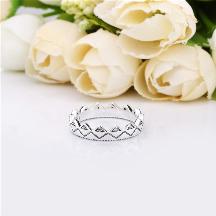 Pandora Exotic Crown Ring - 198033CZ