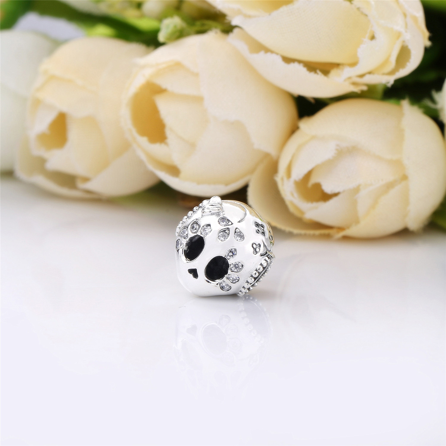 Pandora Sparkling Skull Bedel - 797866CZ