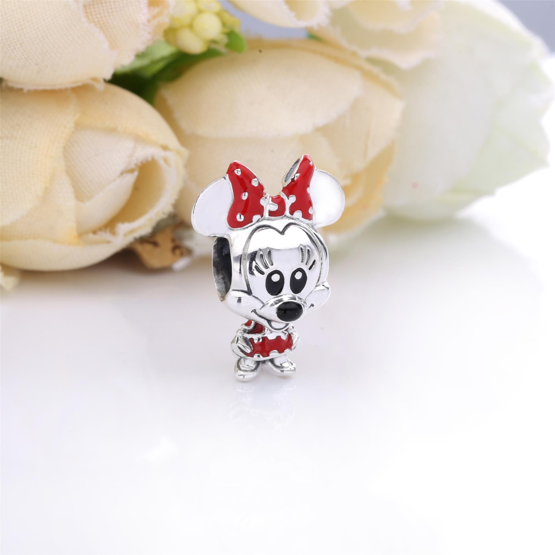 PANDORA Disney Minnie Mouse Dotted Dress & Bow Bedel 798880C02