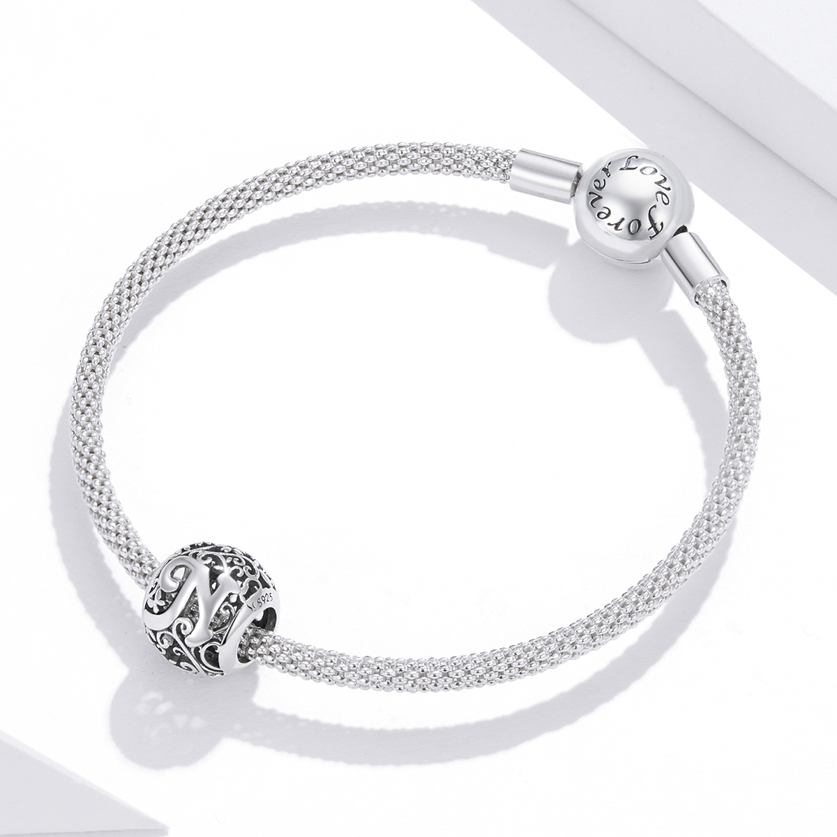 Pandora Style Opengewerkte Bloem Letter N Bedel - SCC1444-N