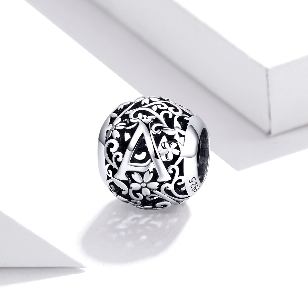 Pandora Style Opengewerkte bloemenletter A Bedel - SCC1444-A