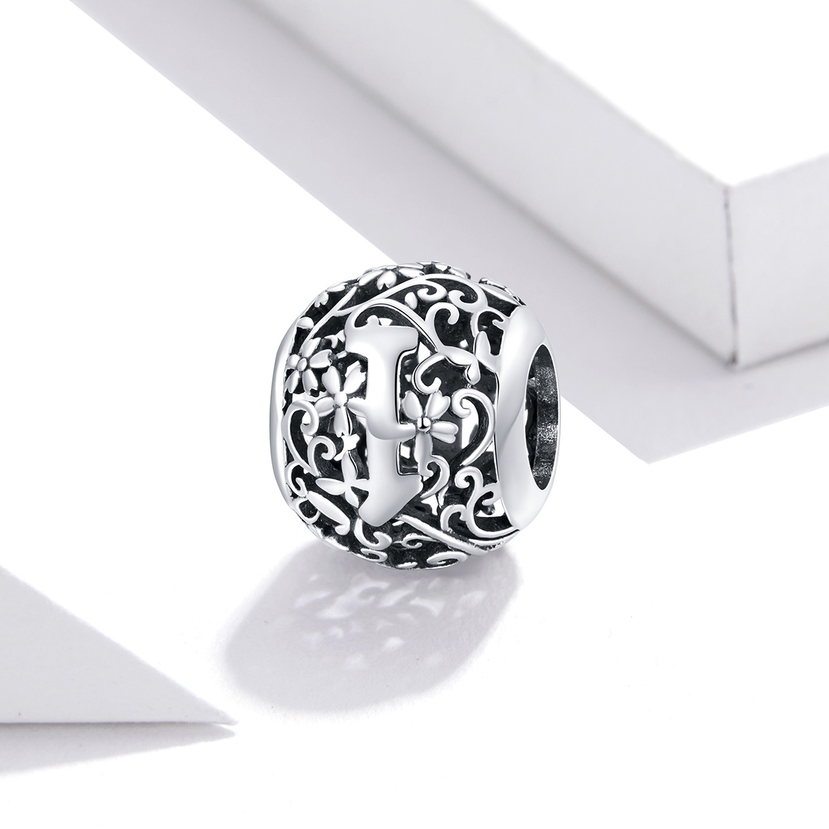 Pandora Style Opengewerkte bloemenletter I Bedel - SCC1444-I