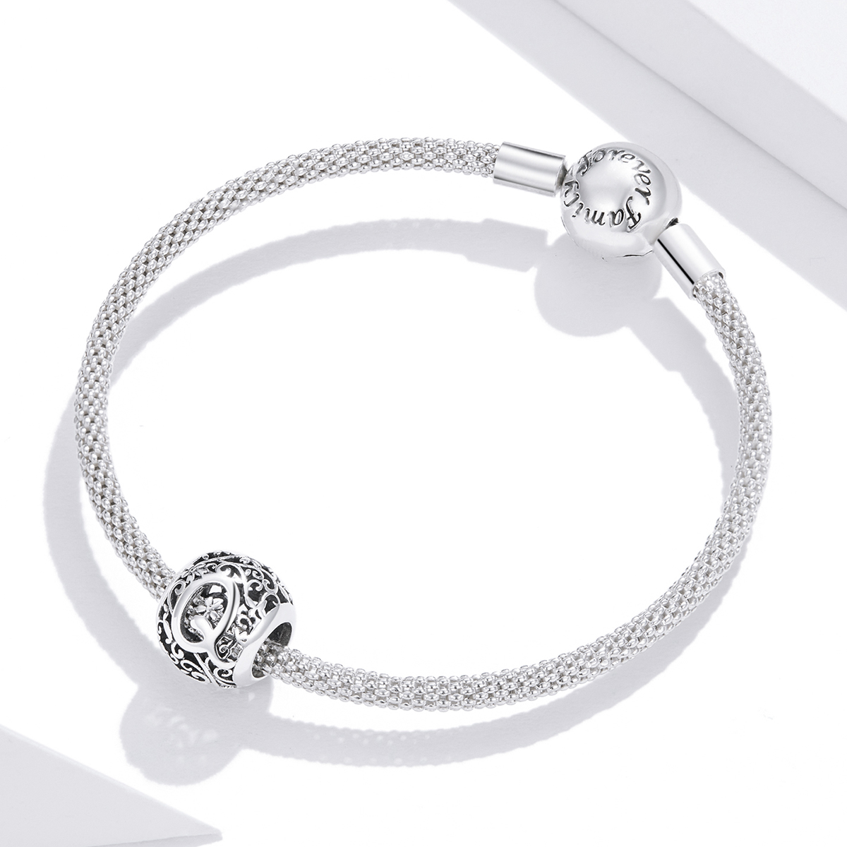 Pandora Style Opengewerkte bloemenletter Q Bedel - SCC1444-Q