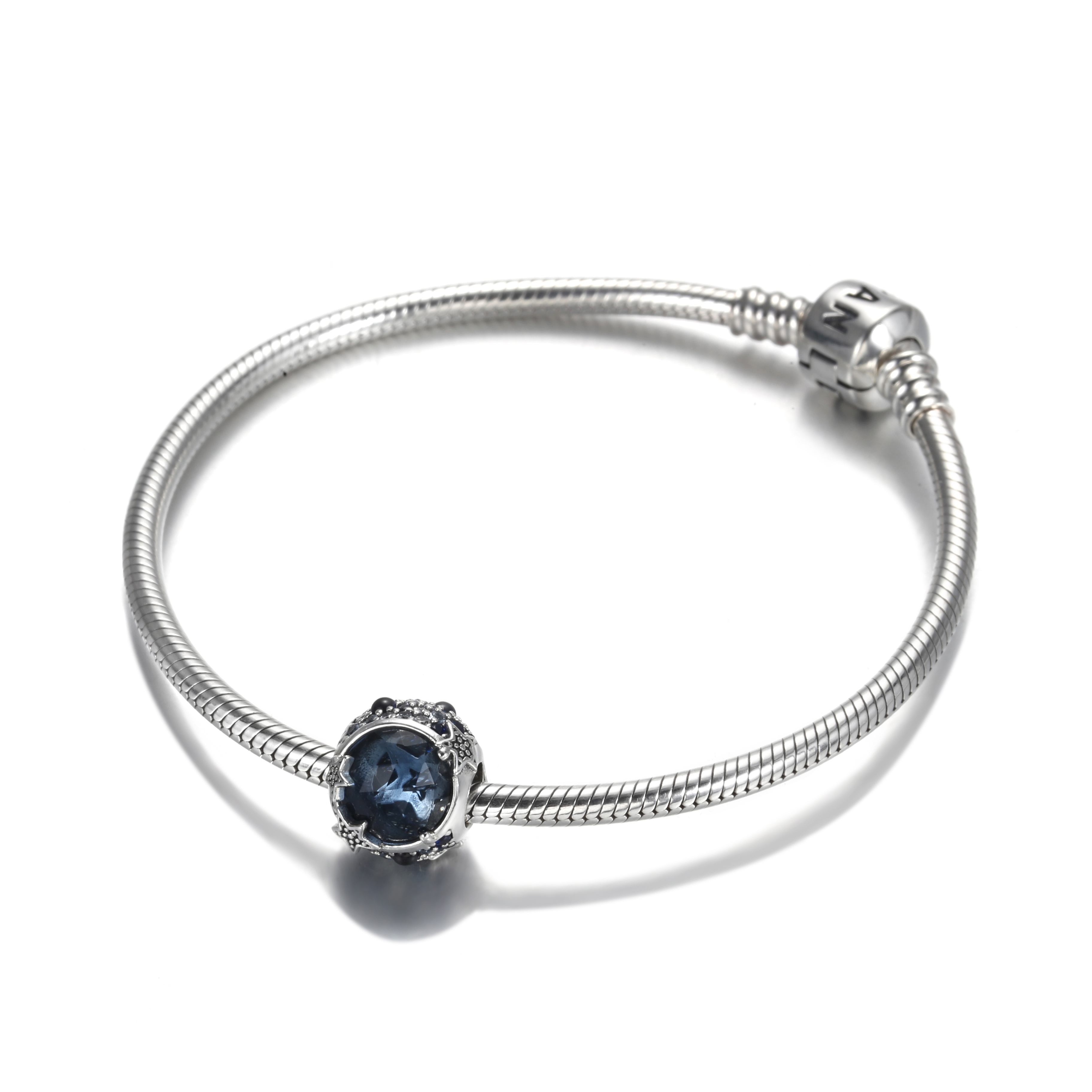 PANDORA Celestial Blue Sparkling Stars Bedel - 799209C01