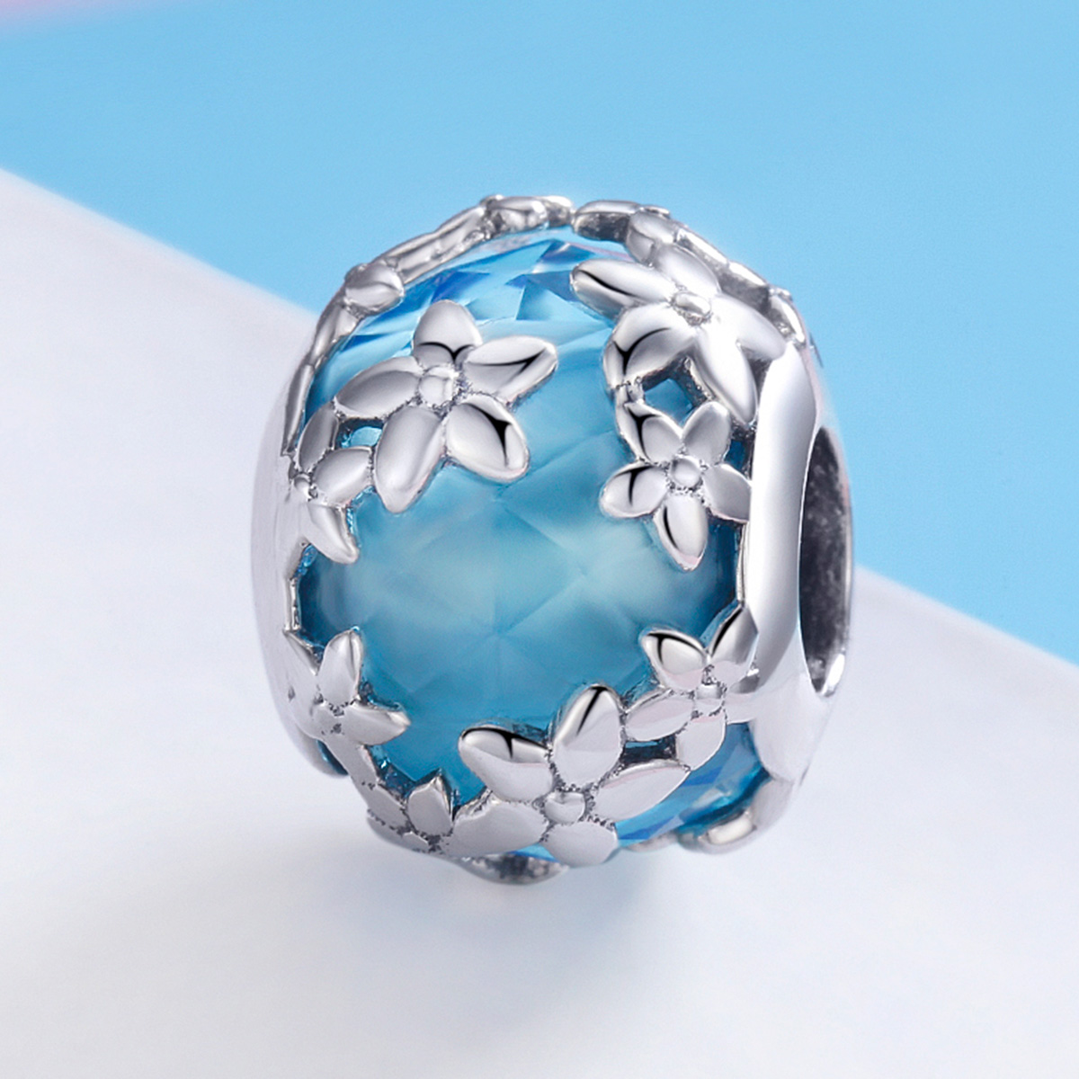 Pandora Style Aquamarijn Daisy's Bekentenis Bedel - SCC878