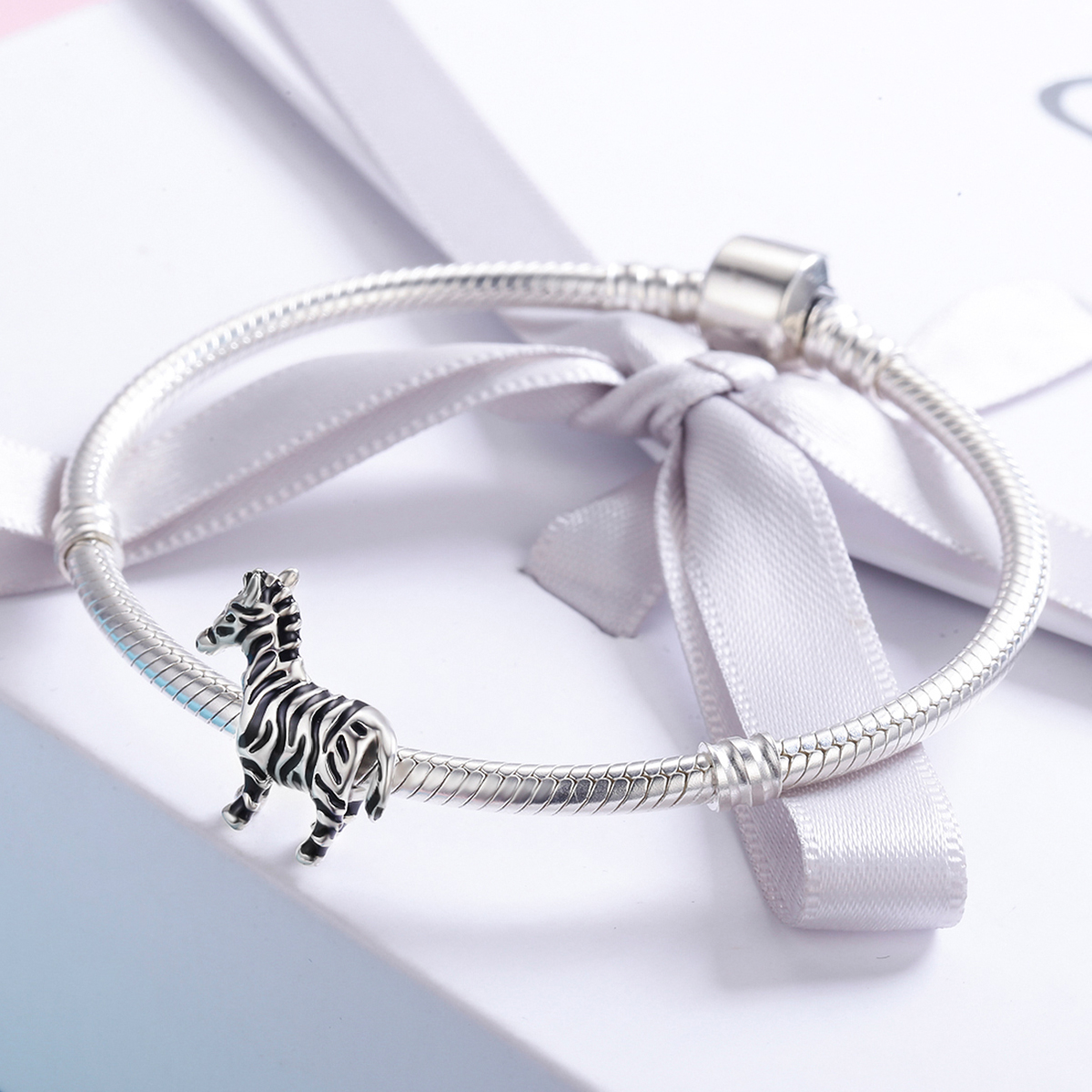 Pandora Style Mooie dierenzebra Bedel - SCC550