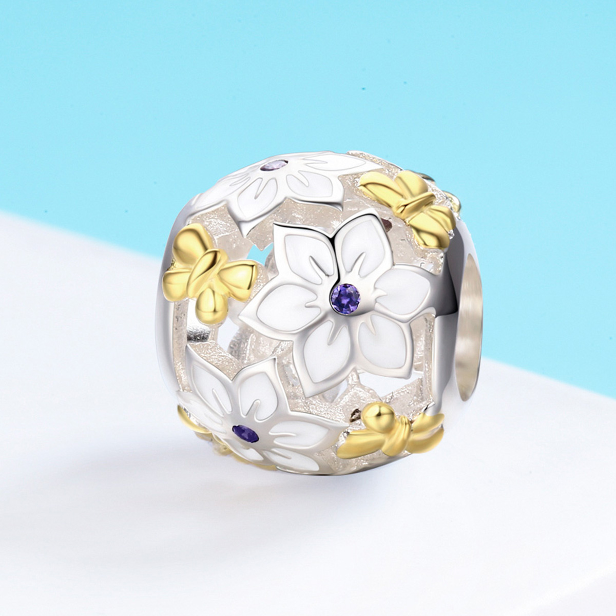 Pandora Style Tweekleurige bloemen en vlinders Bedel - SCC546