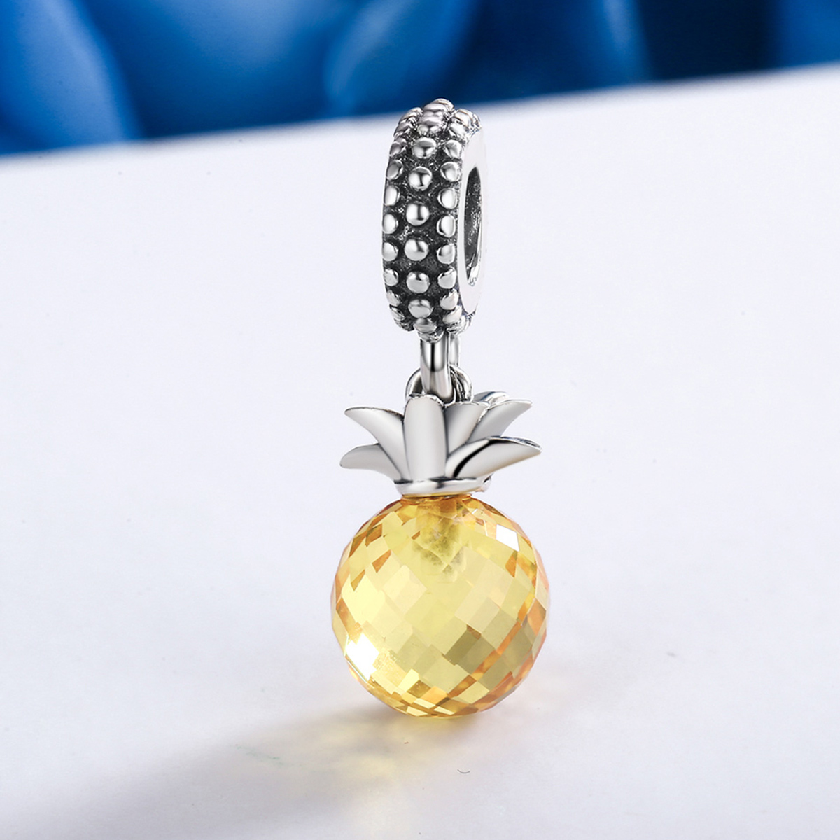 Pandora Style Ananas Hangende Bedel - SCC150