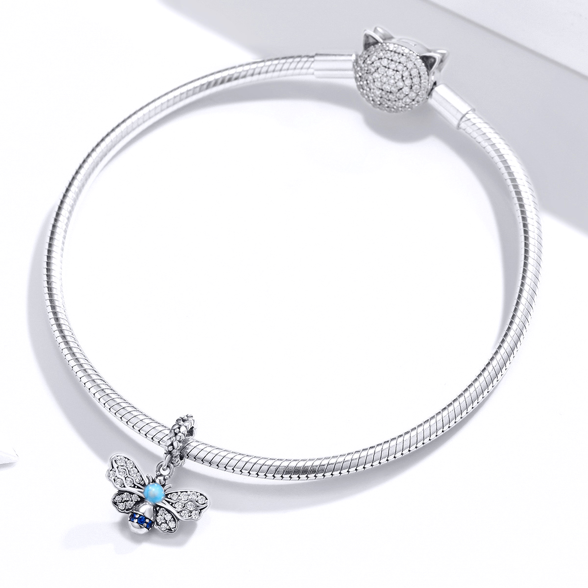 Pandora Style blauwe bij Hangende Bedel - SCC1480