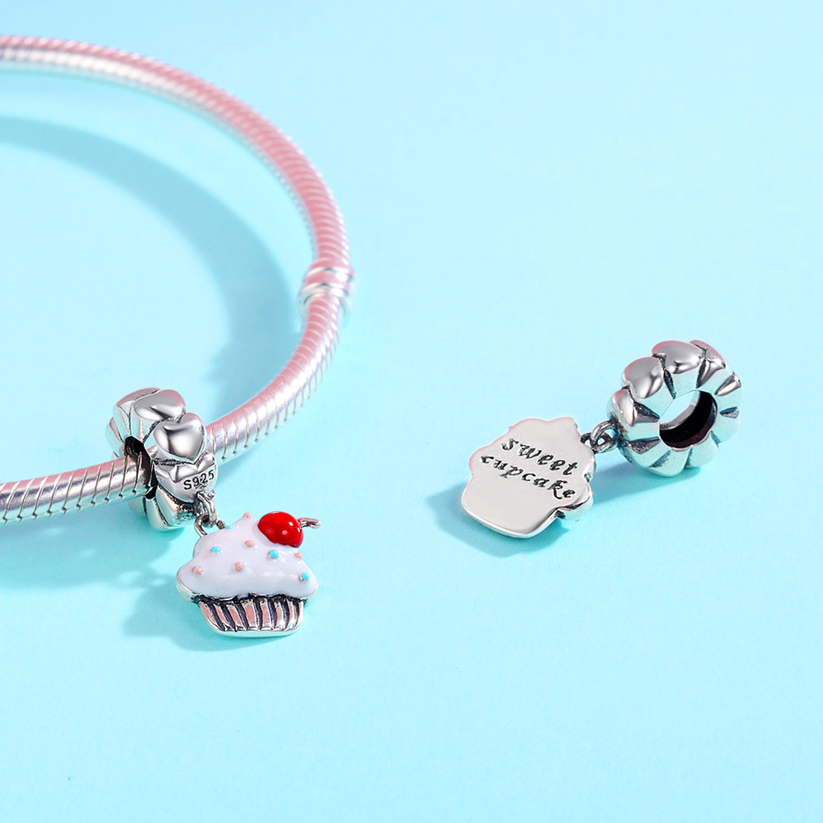 Pandora Style Cupcakes Hangende Bedel - SCC350