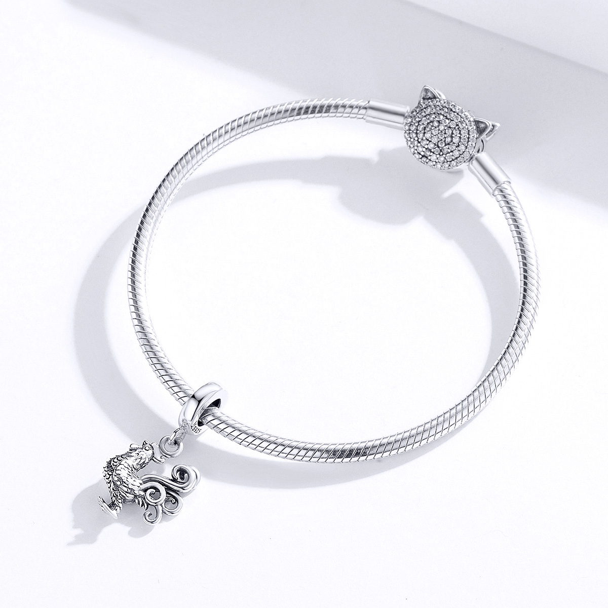 Pandora Style Dappere Haan Hangende Bedel - SCC1337