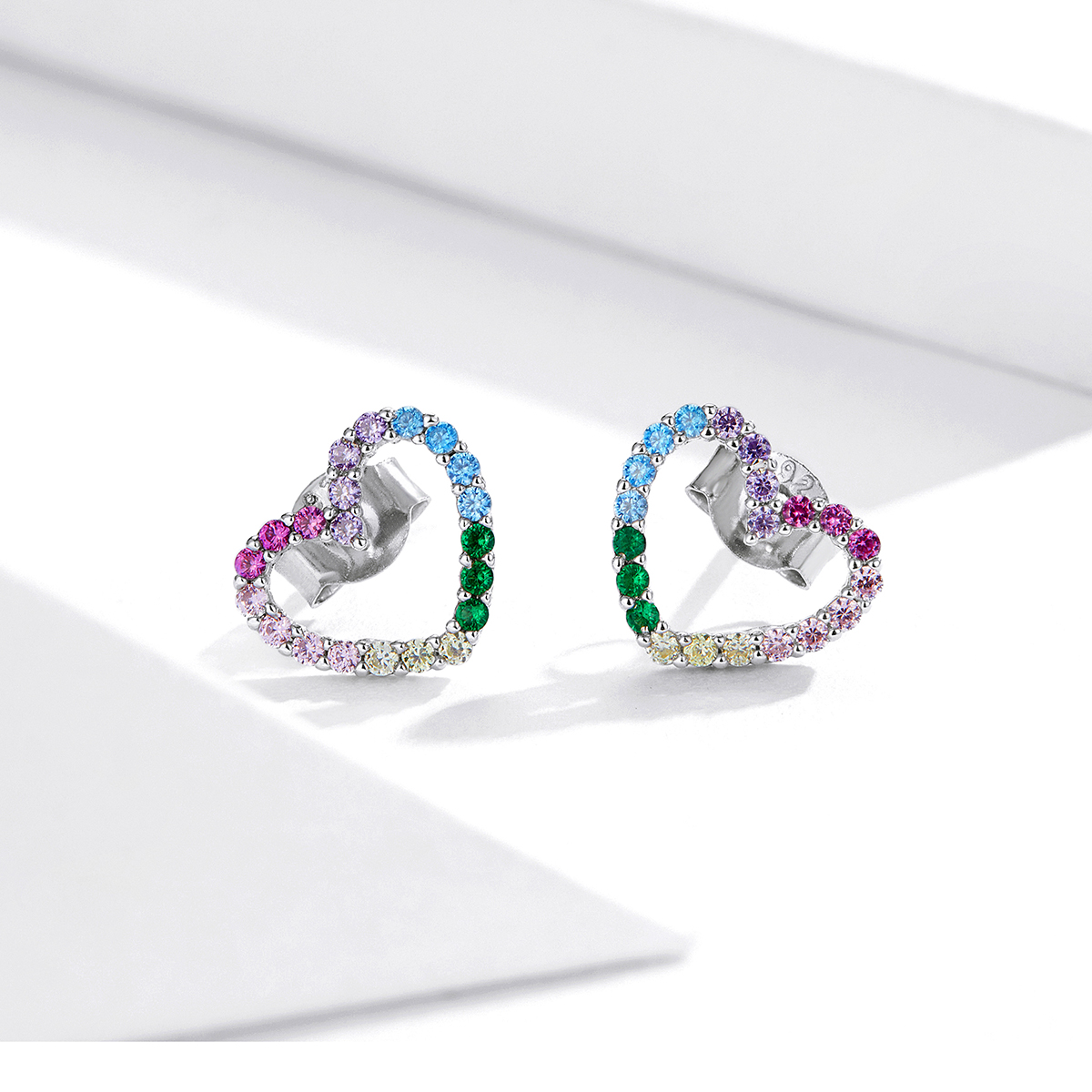 Pandora Style Regenboog Harten Oorknopjes - SCE891