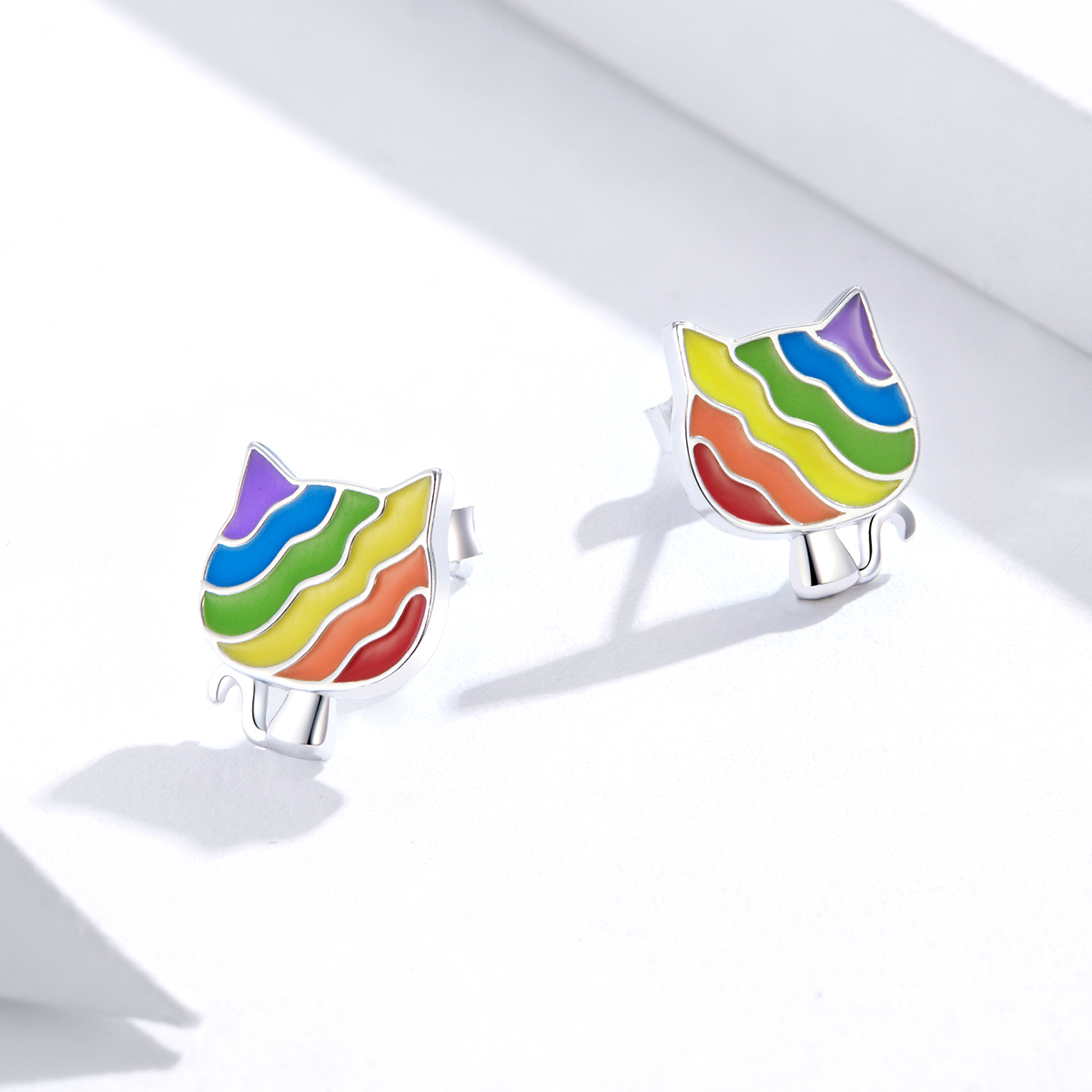 Pandora Style Regenboog Kitty Oorknopjes - SCE823