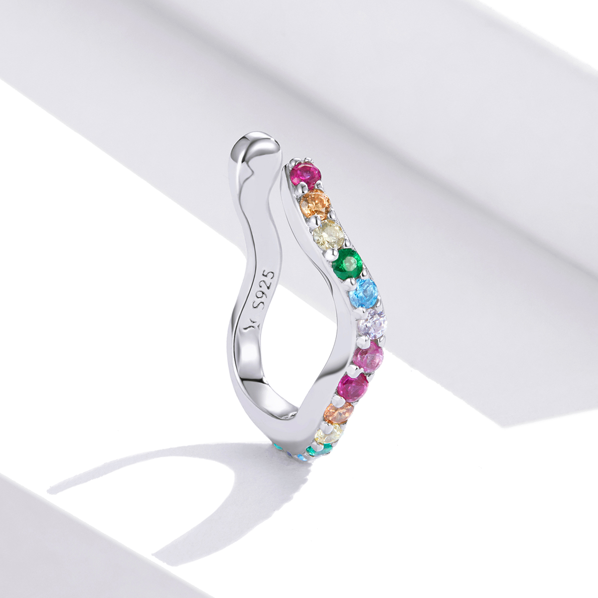 Pandora Style Regenboog Oorclip - SCE894