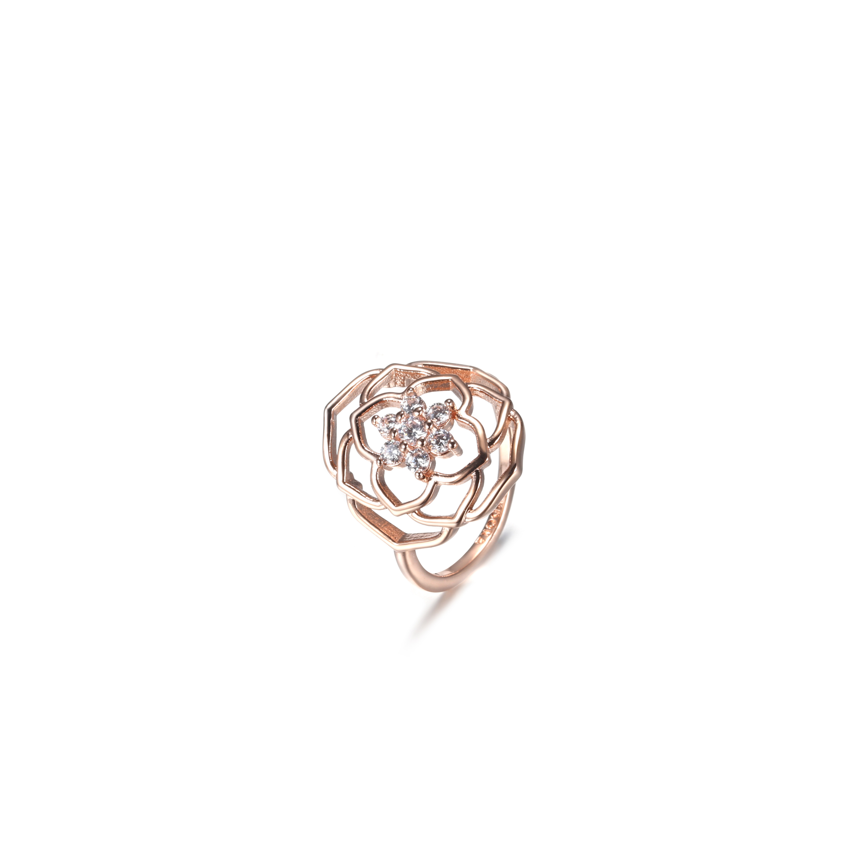 PANDORA Rose Petals Statement Ring - 189412C01