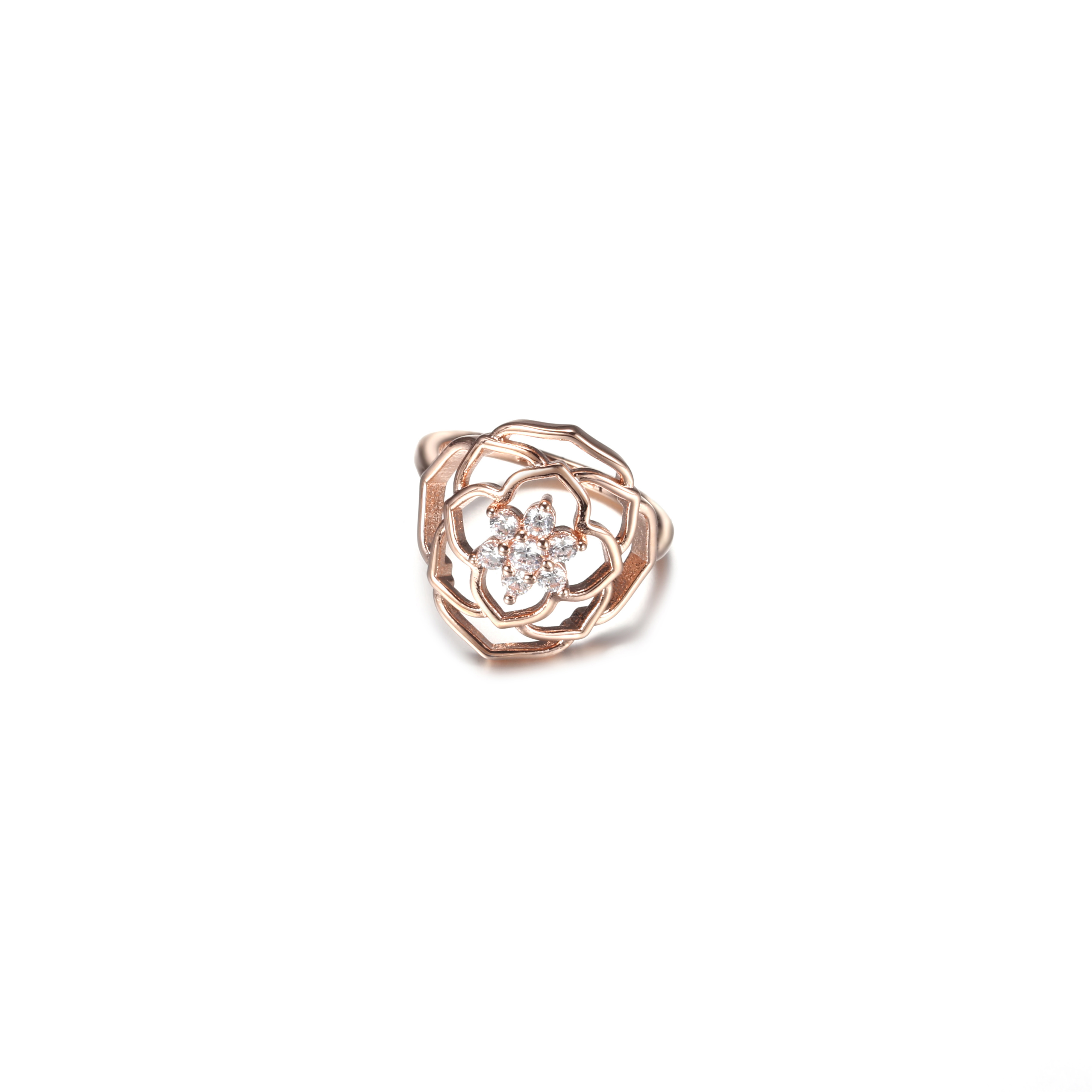 PANDORA Rose Petals Statement Ring - 189412C01