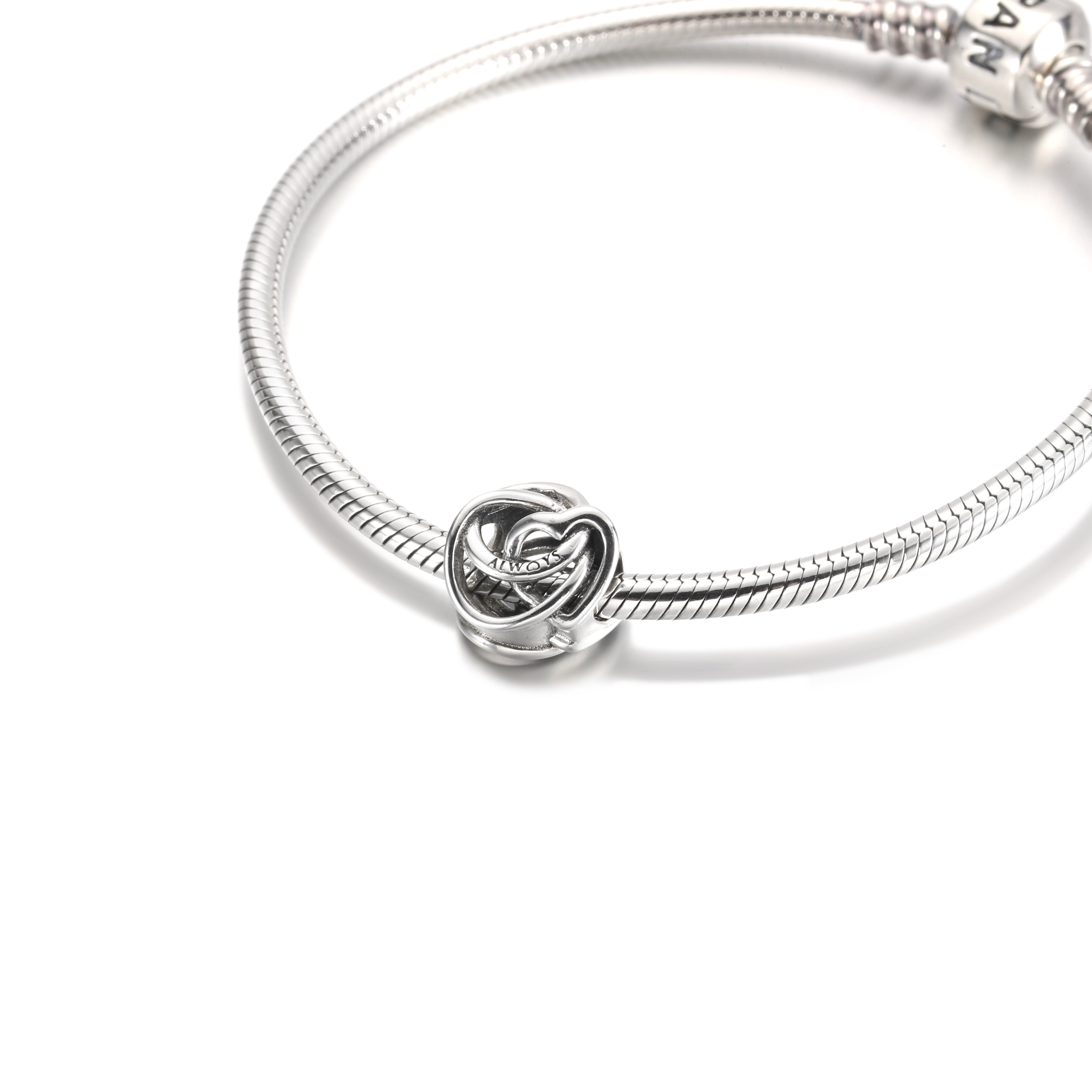 PANDORA Family Always Encircled Heart Charm - 791507C00