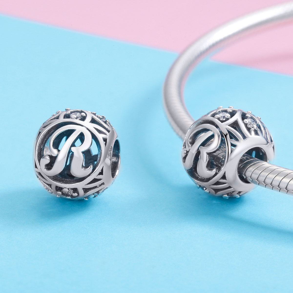 Pandora Style Letter-R Bedel - SCC738-R