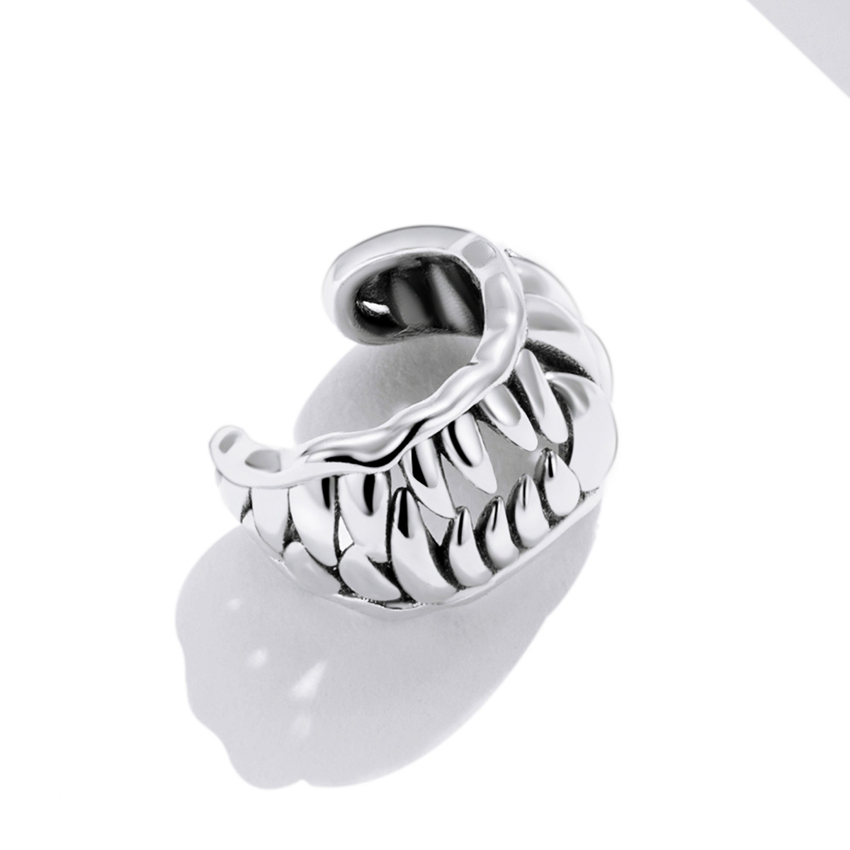 Pandora Style Beest Tand Oorclip - SCE1203