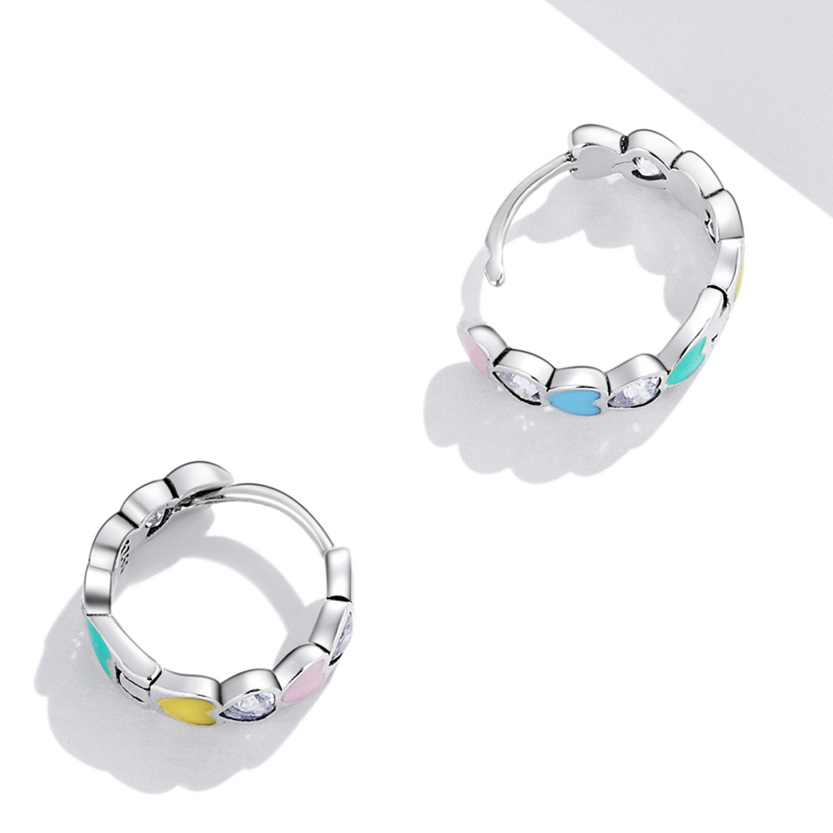 Pandora Style Regenboog Hart Oorbellen - SCE1342