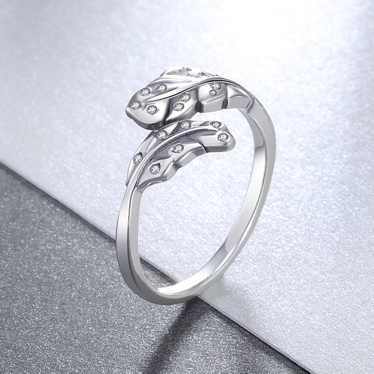 Pandora Style Elegant gebladerte Open Ring - VSR155