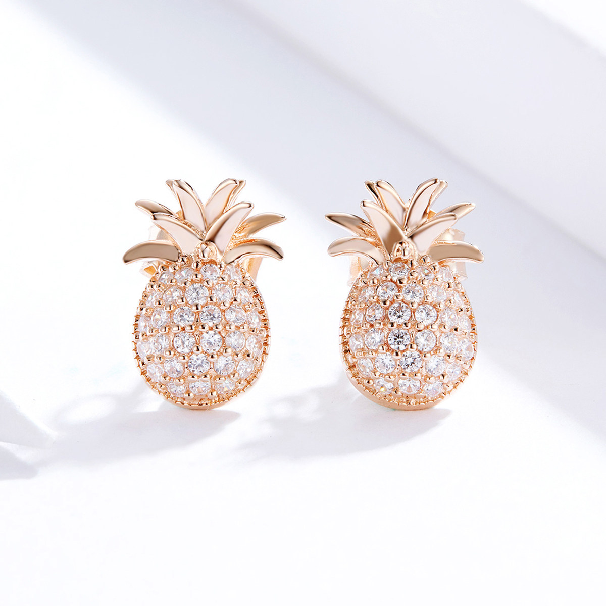 Pandora Style Ananas Oorknopjes - SCE803