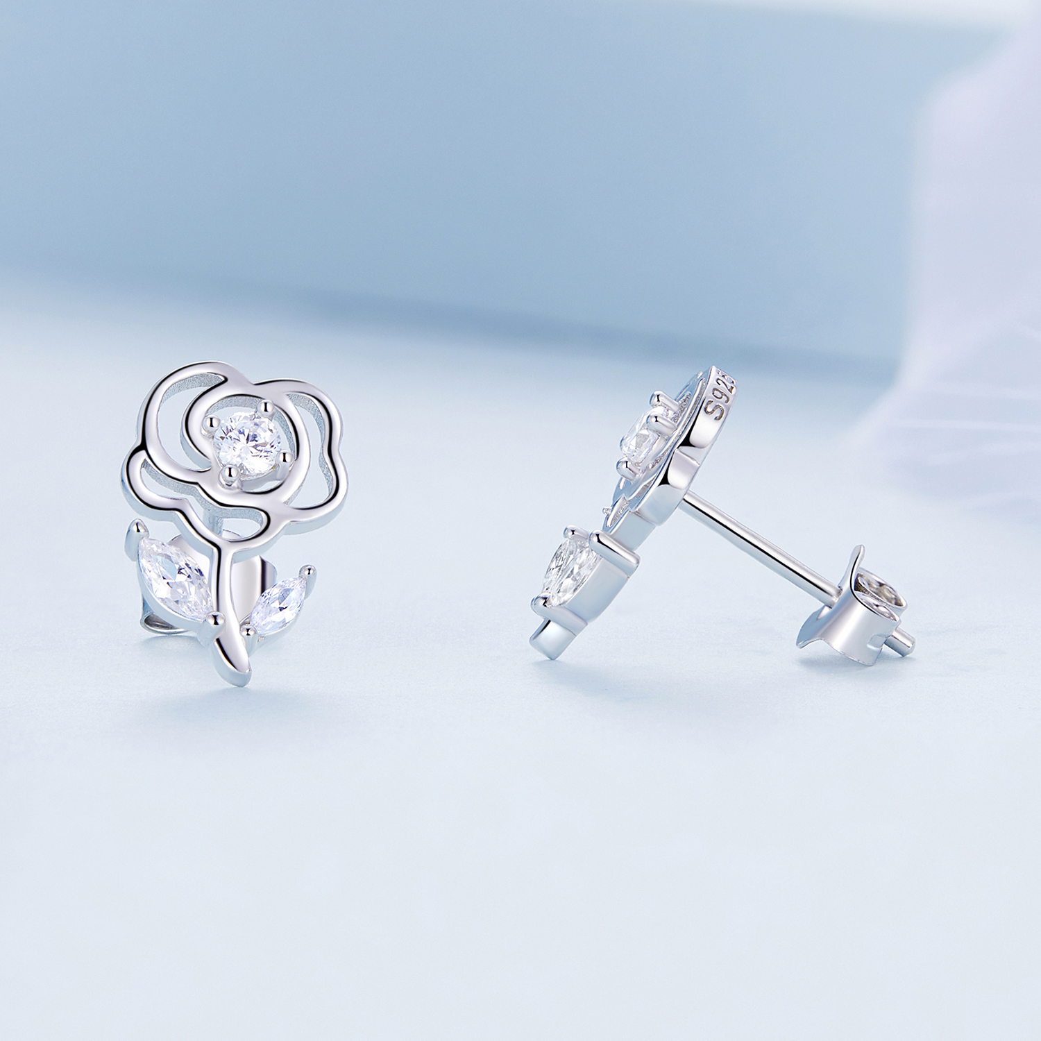 Pandora Style Rozen Oorknopjes - BSE714