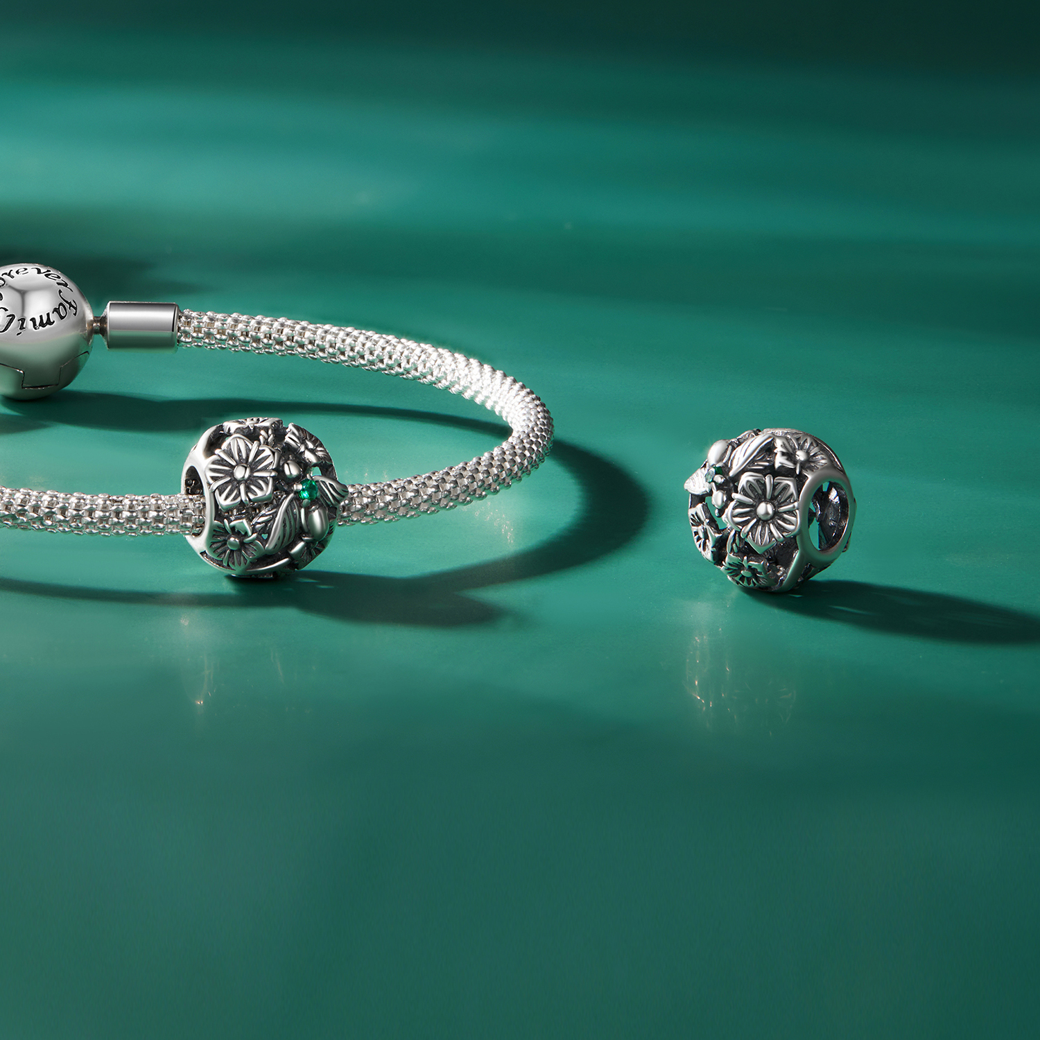 Pandora Stijl Geluksbij Bedel - SCC2525