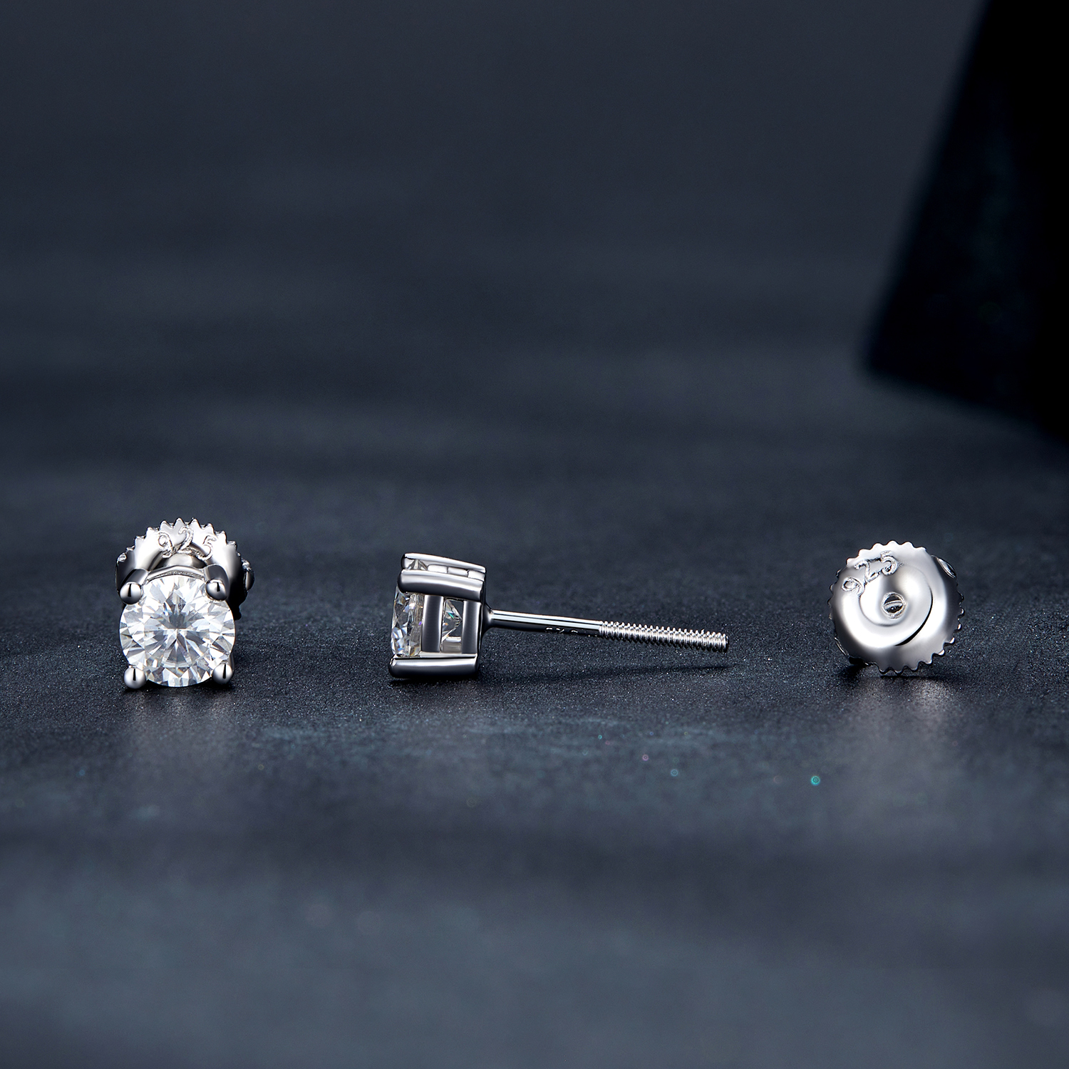 Pandora-stijl 0,5 karaat vierklauw moissanite stekeroorbellen - MSE003-S