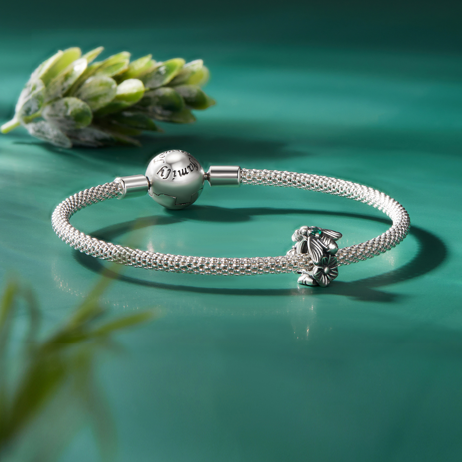 Pandora-stijl Geluksbij Spacerring Bedel - SCC2526