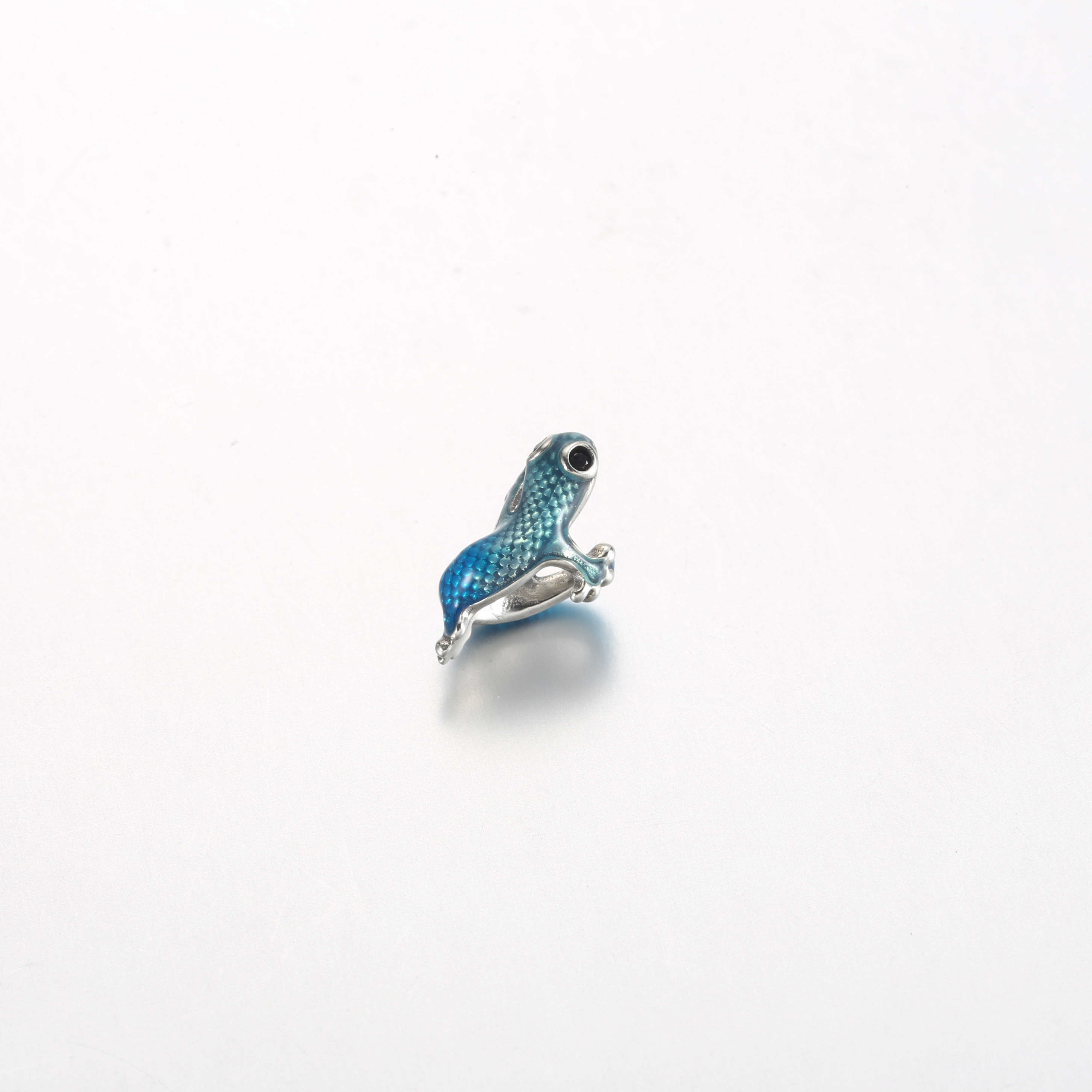 Pandora Metallic Blue Gecko Bedel - 792701C01