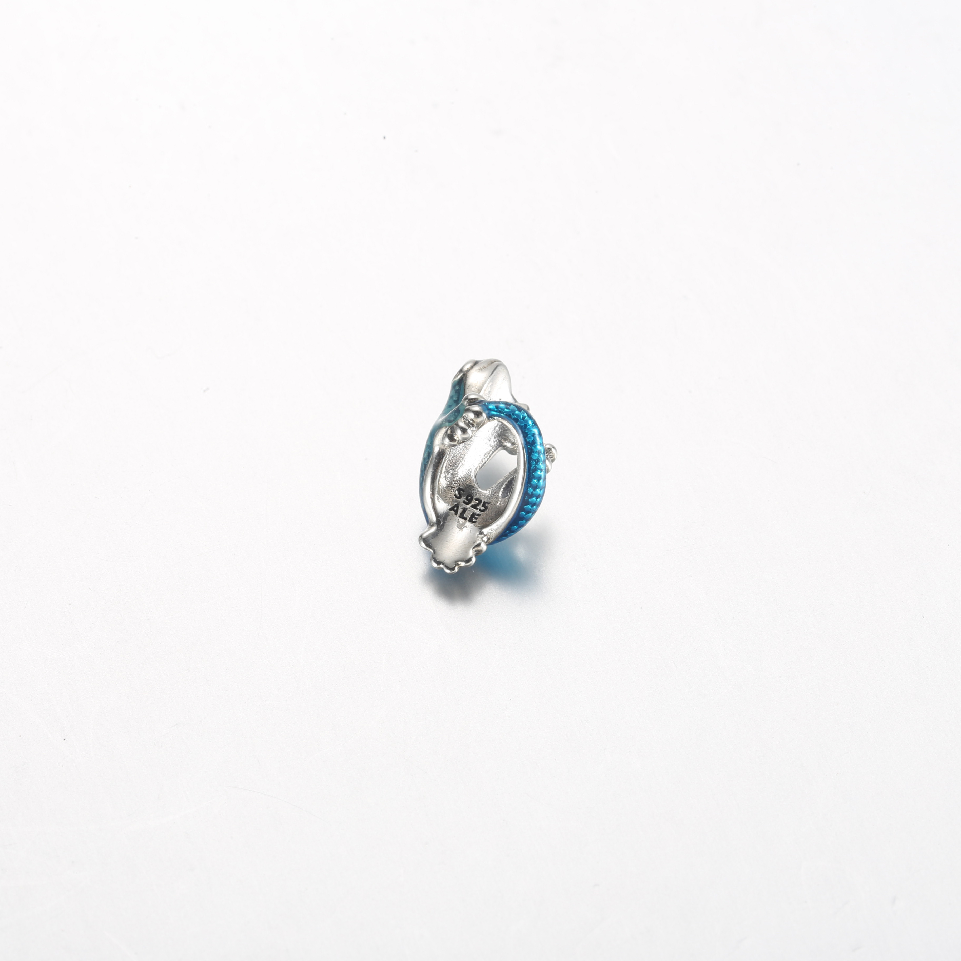 Pandora Metallic Blue Gecko Bedel - 792701C01