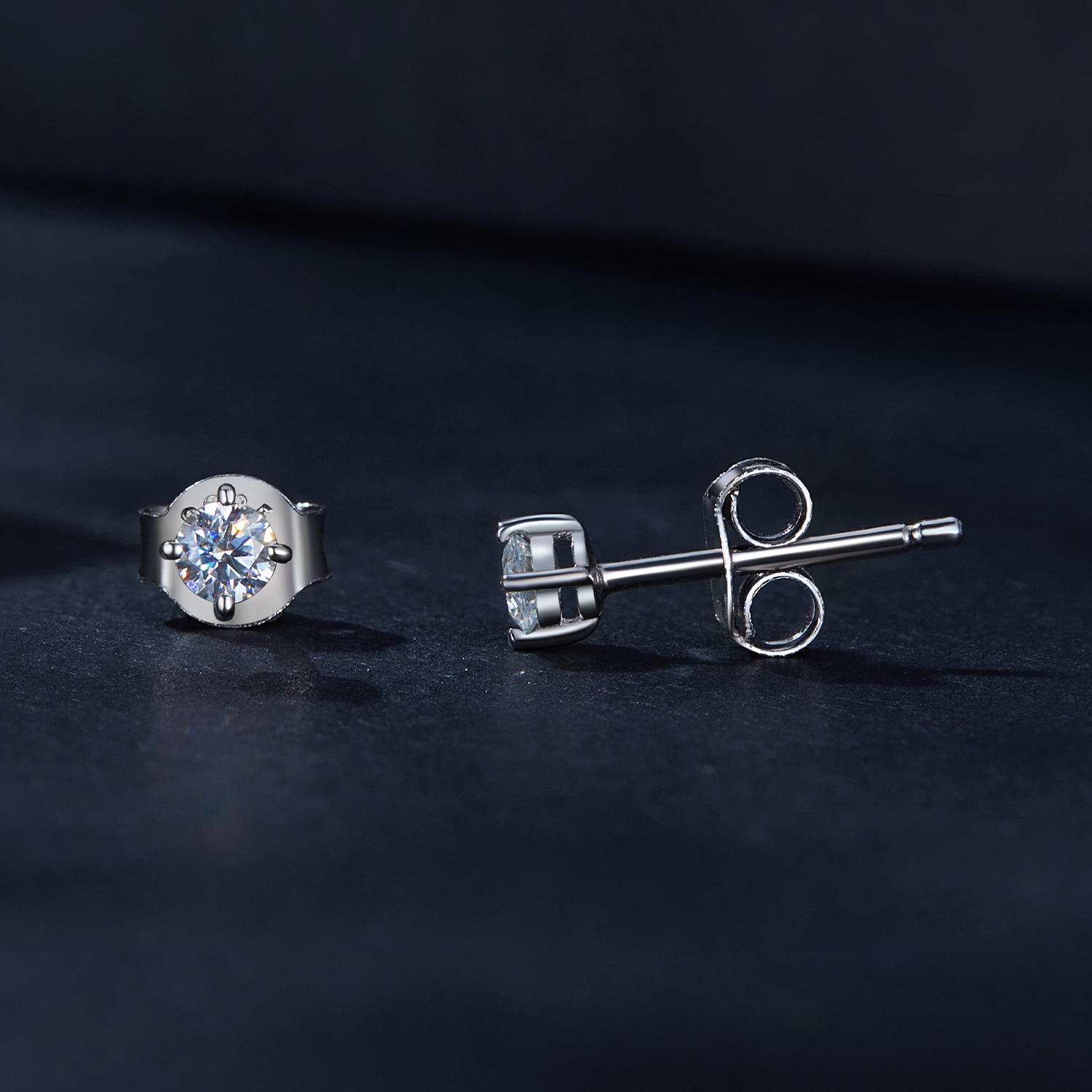 Pandora Stijl 0.1Ct Moissanite Studs Oorbellen (Twee Certificaten) - MSE038