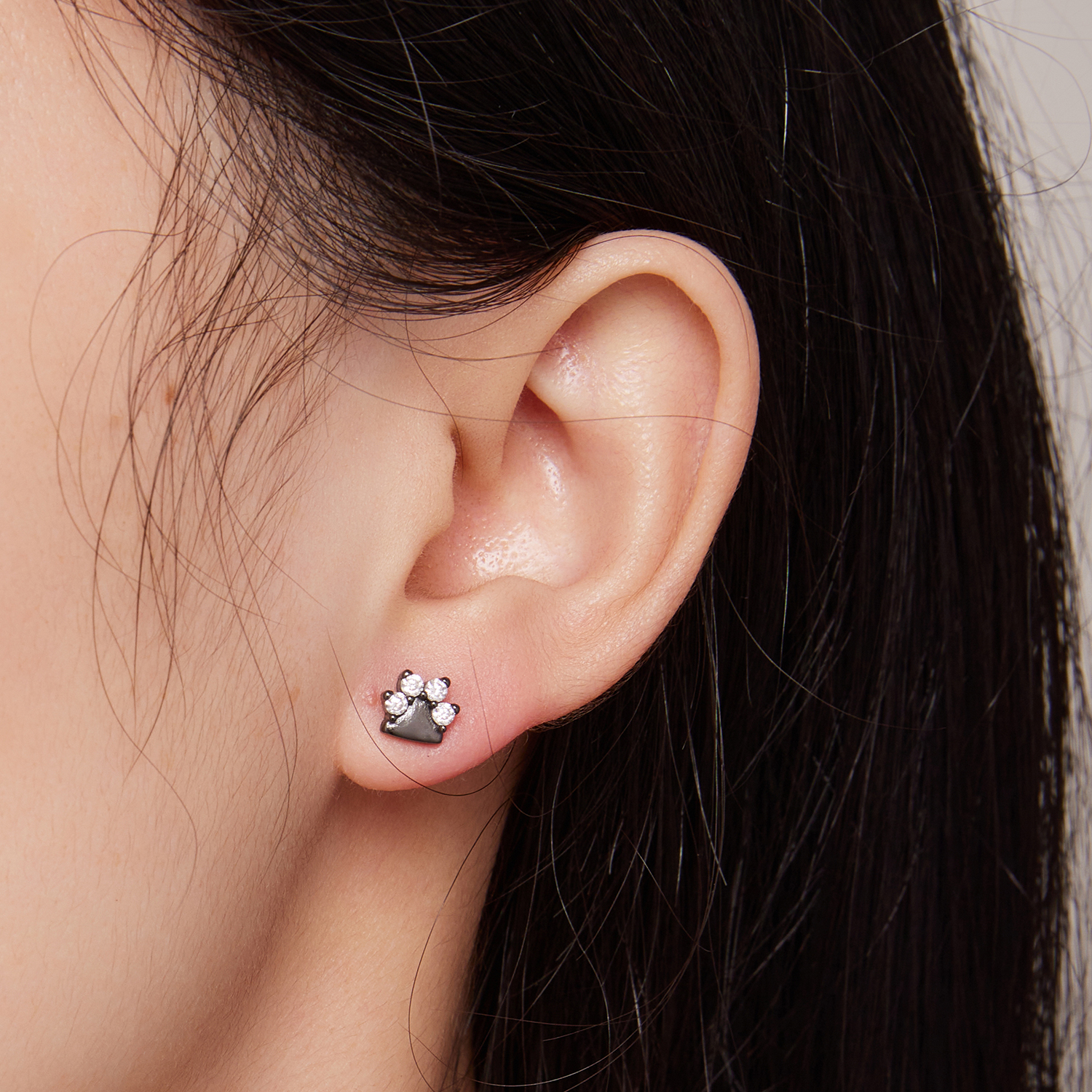 Pandora-stijl Zwarte Hondenpootjes Studs Oorbellen - SCE1575