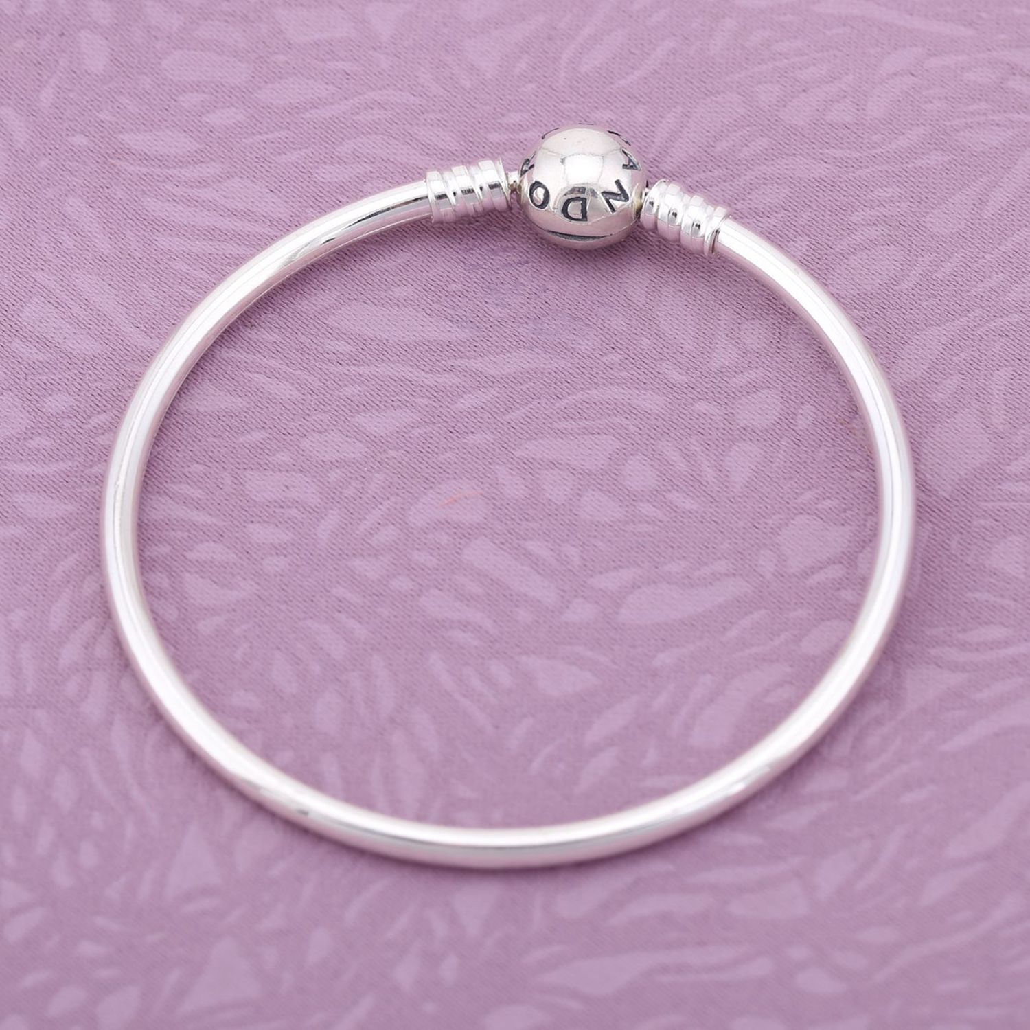 Pandora Essence Zilveren Bangle 596006