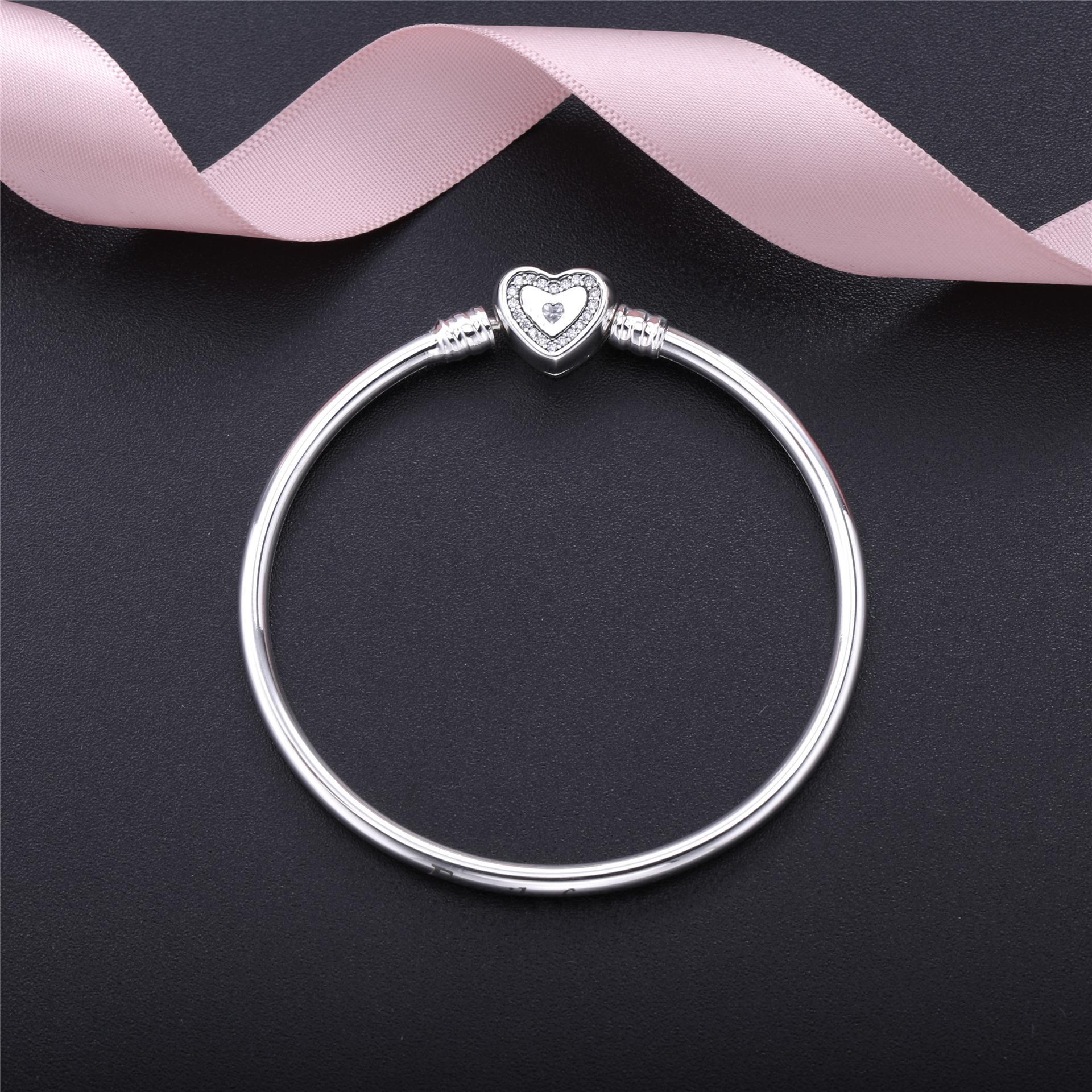 Pandora Zilveren Wishful Heart Bangle 590729CZ