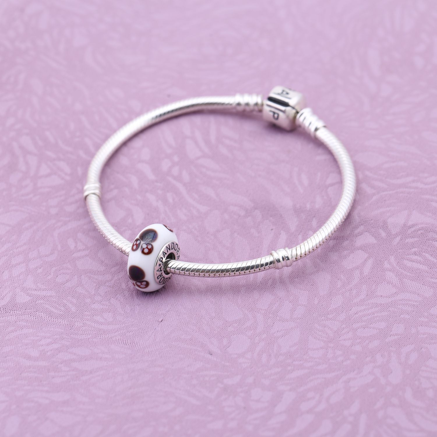 Disney, Pandora Klassieke Minnie Bedel - 791634