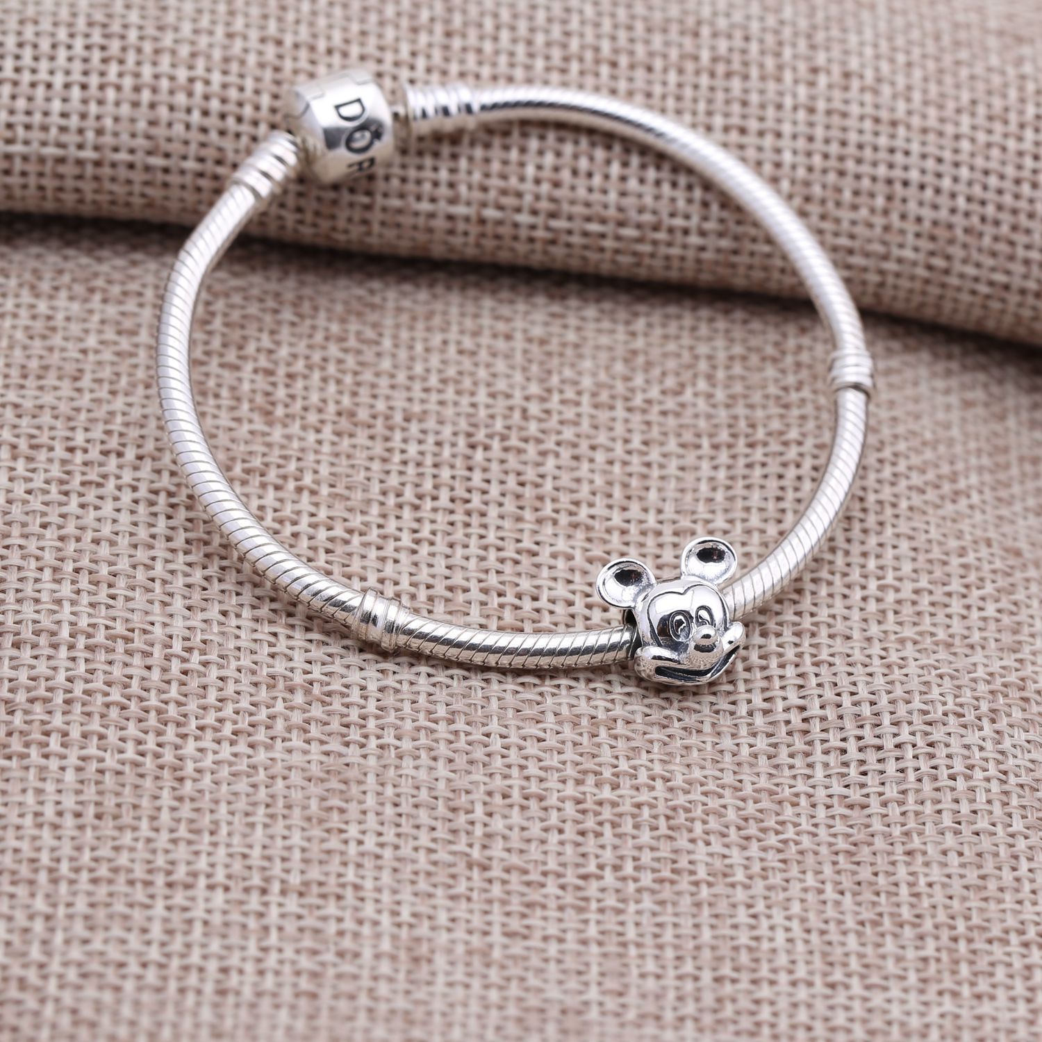 Disney, Pandora Mickey Portret Bedel 791586