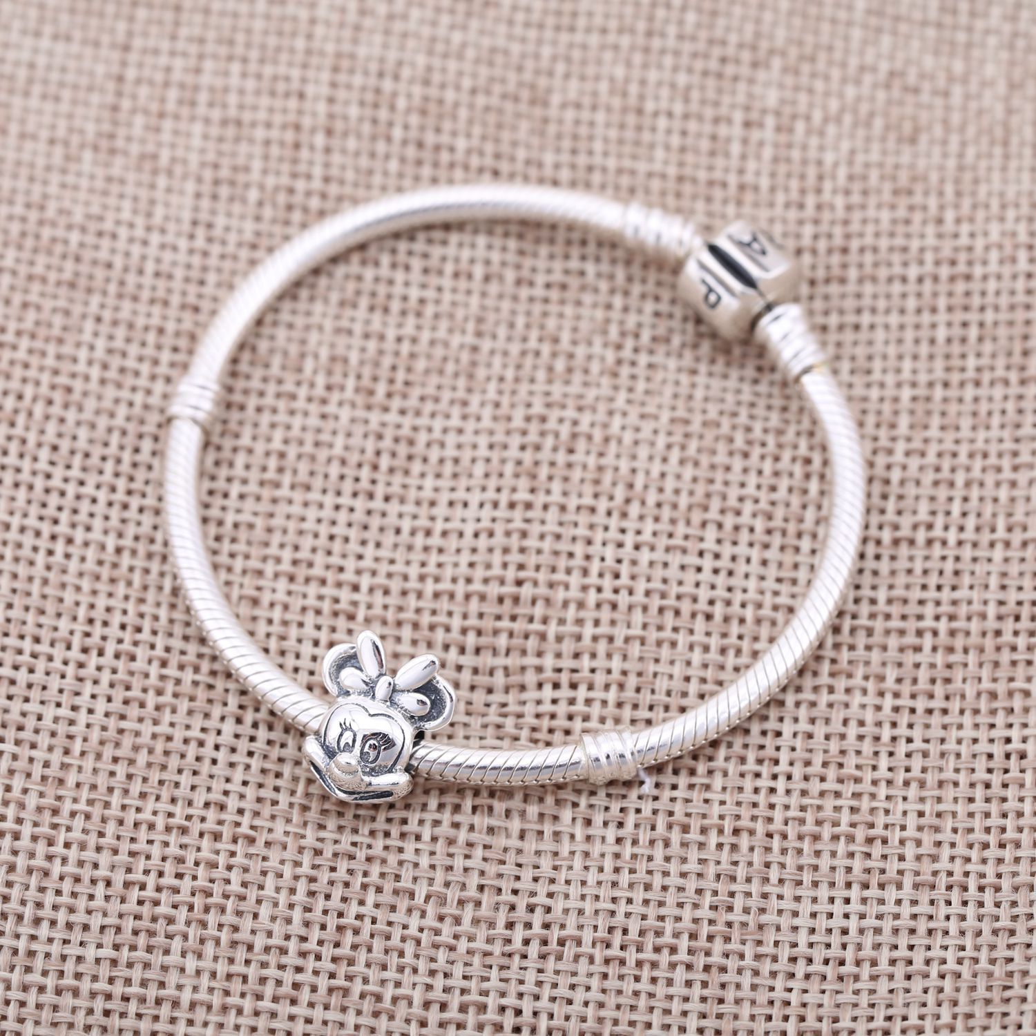 Disney, Pandora Minnie Portret Bedel 791587