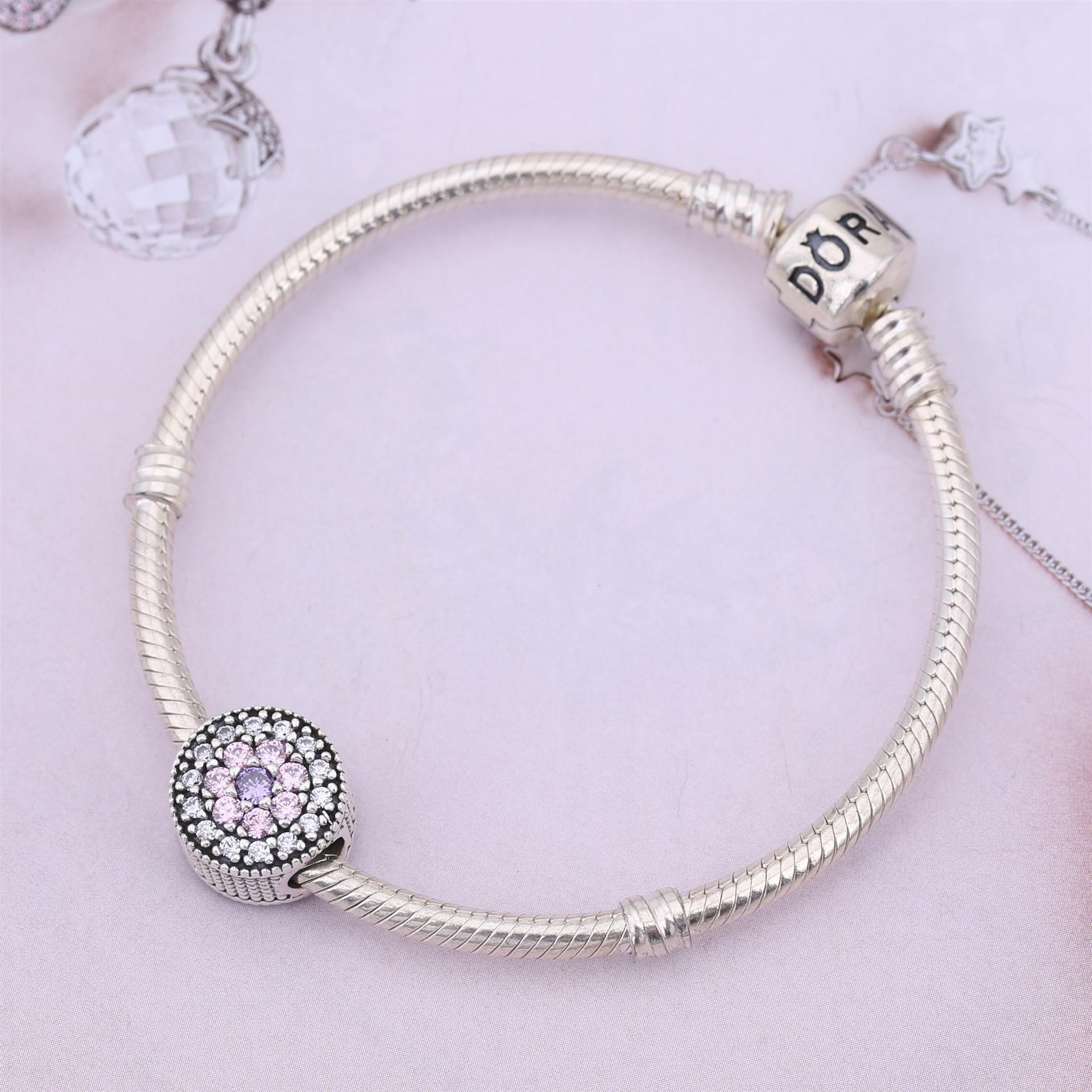 PANDORA Dazzling Floral Bedel - 791820PCZmx